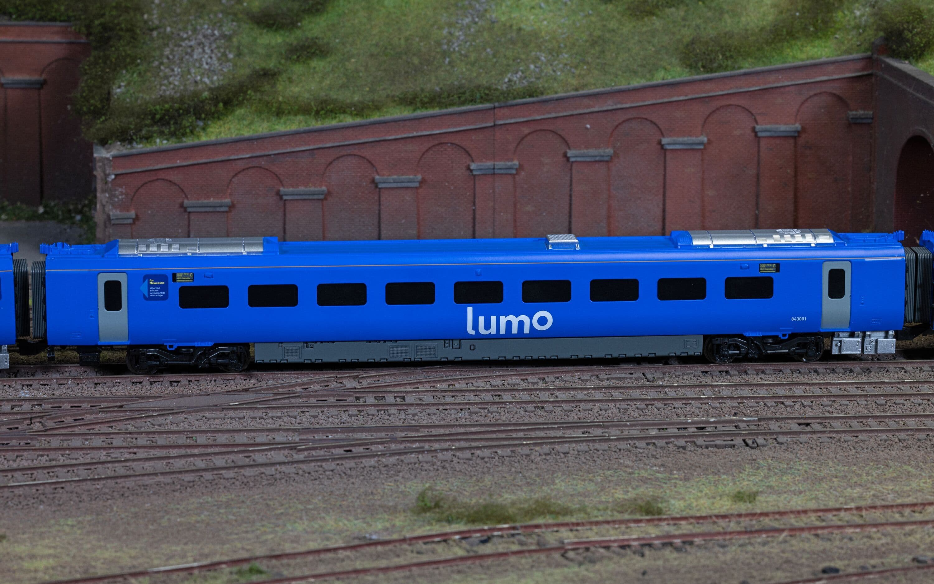RailRoad: Lumo - 843001 - Coach
