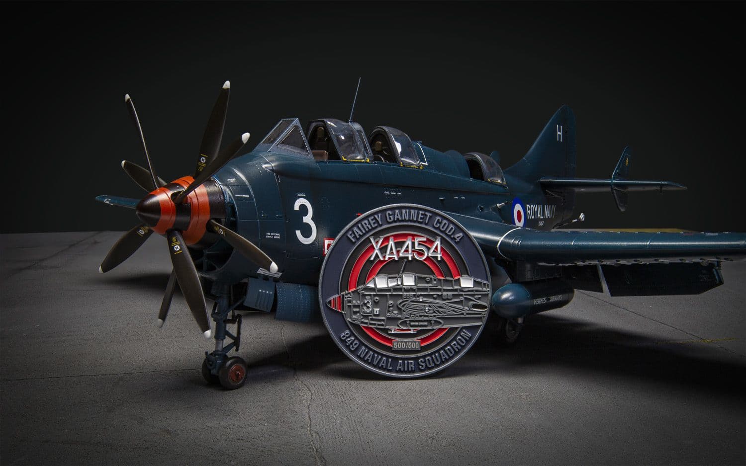 Fairey Gannet 'XA454' COD.4 + Collectors Coin