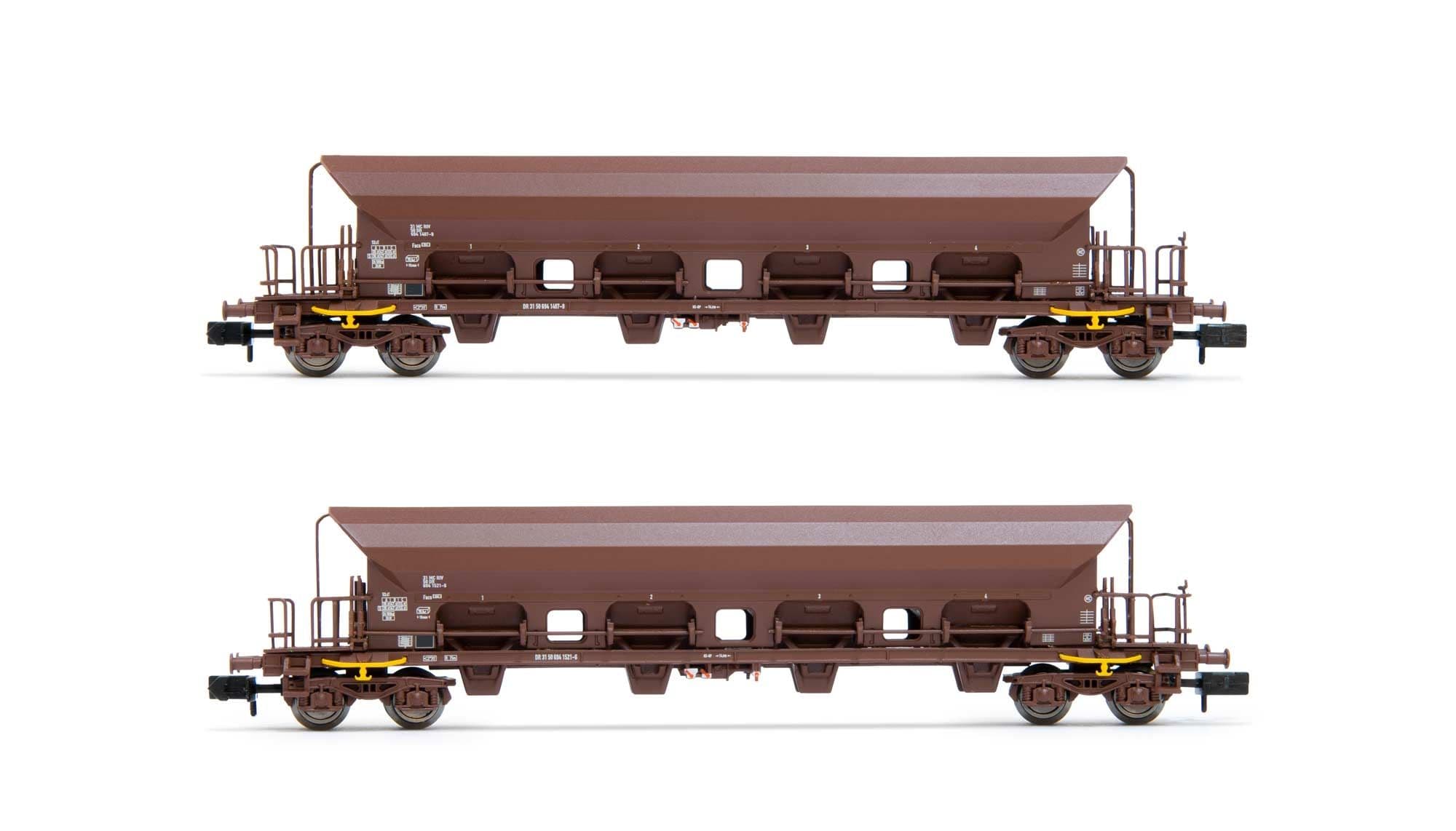 DR, 2-unit set 4-axle hopper wagons Facs, brown livery, loaded with brown coal, period IV
