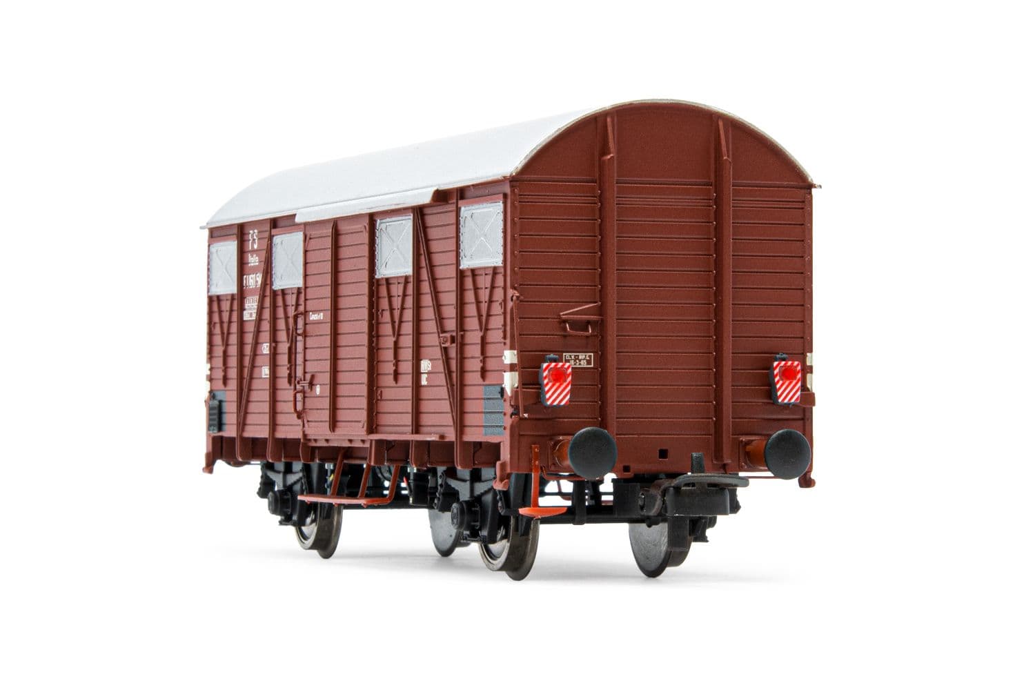 FS, closed wagon Gs with wooden walls and rear light, period III