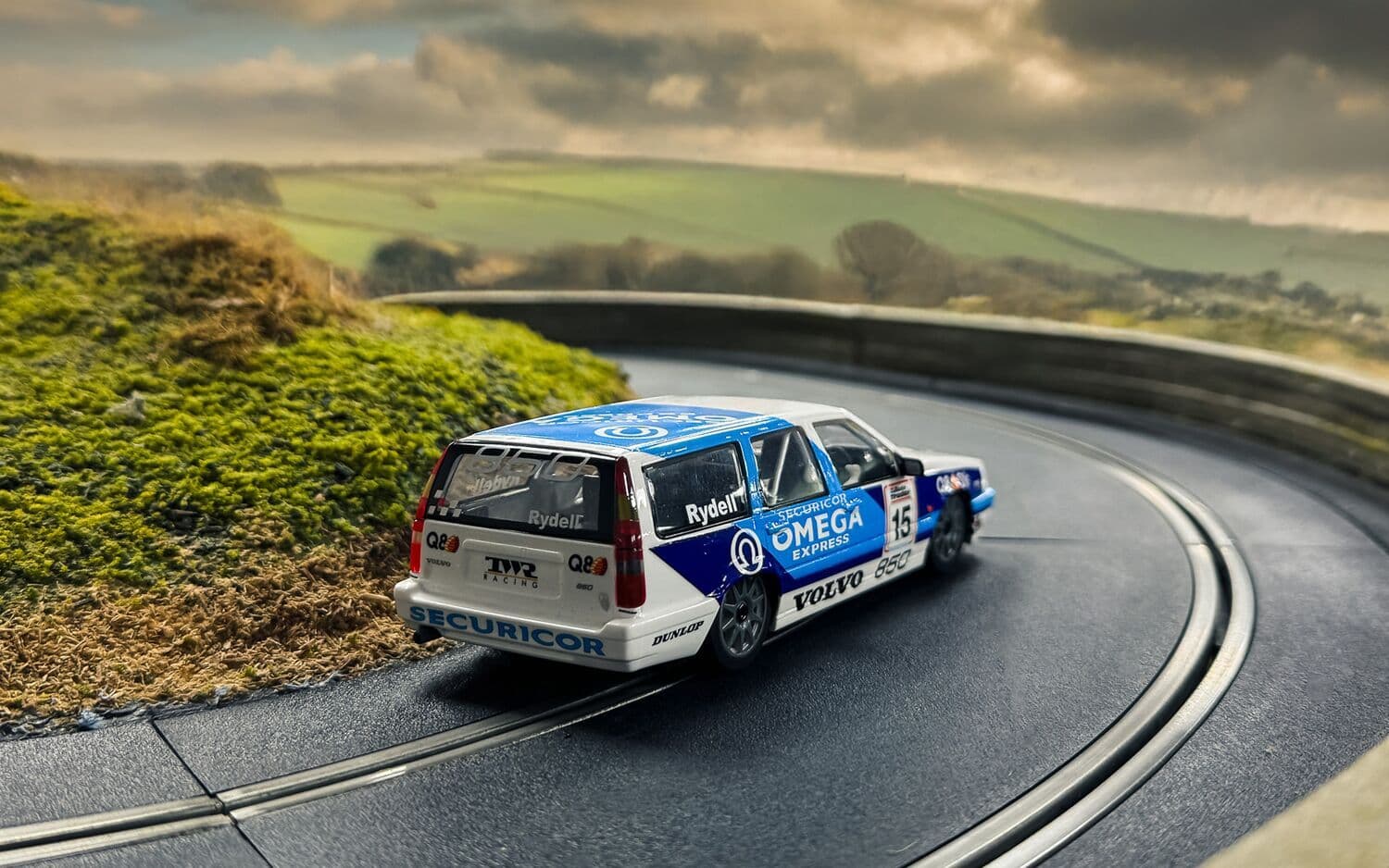 Volvo 850 Estate - BTCC 1994 - Rickard Rydell