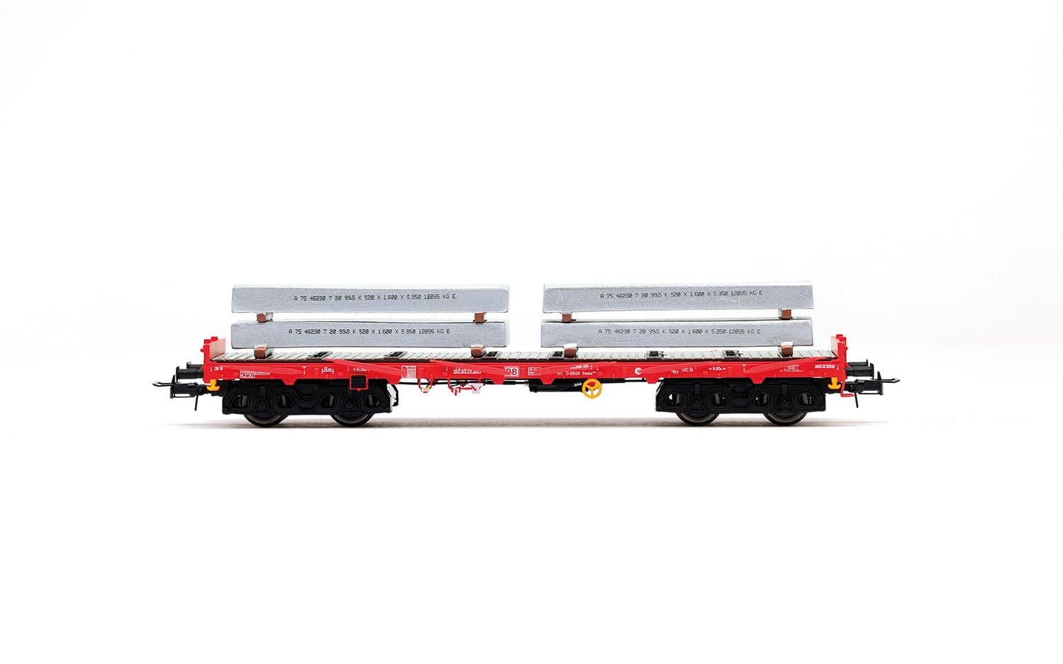 D-DBSR, 2-unit pack of 4-axle flat wagons Rmms, traffic red livery, loaded with aluminum blocks