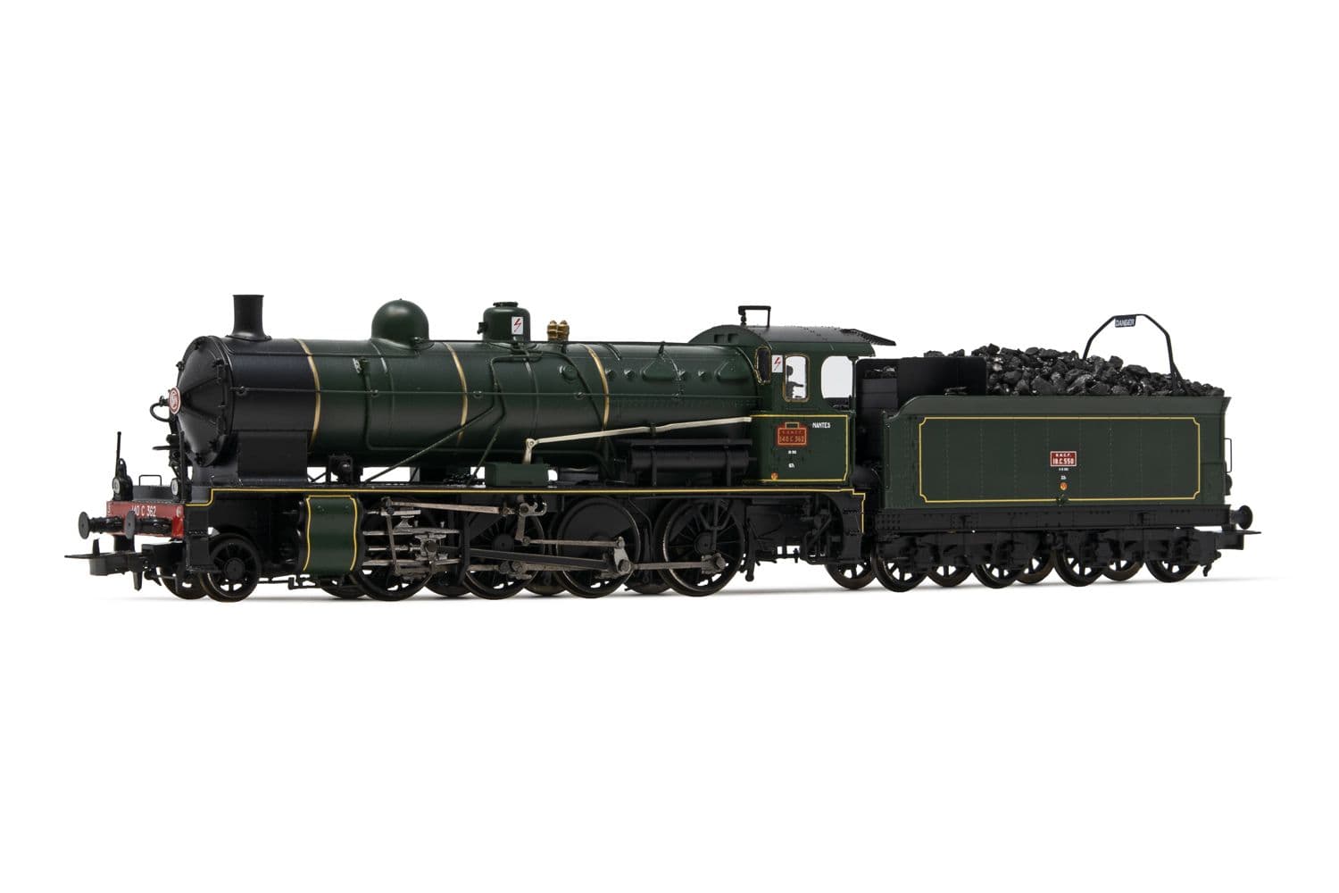 SNCF, locomotive à vapeur 140 C 362, avec tender 18 C 550, livrée noir/vertà filets jaunes et cercles de chaudière en laiton poli, ép. III