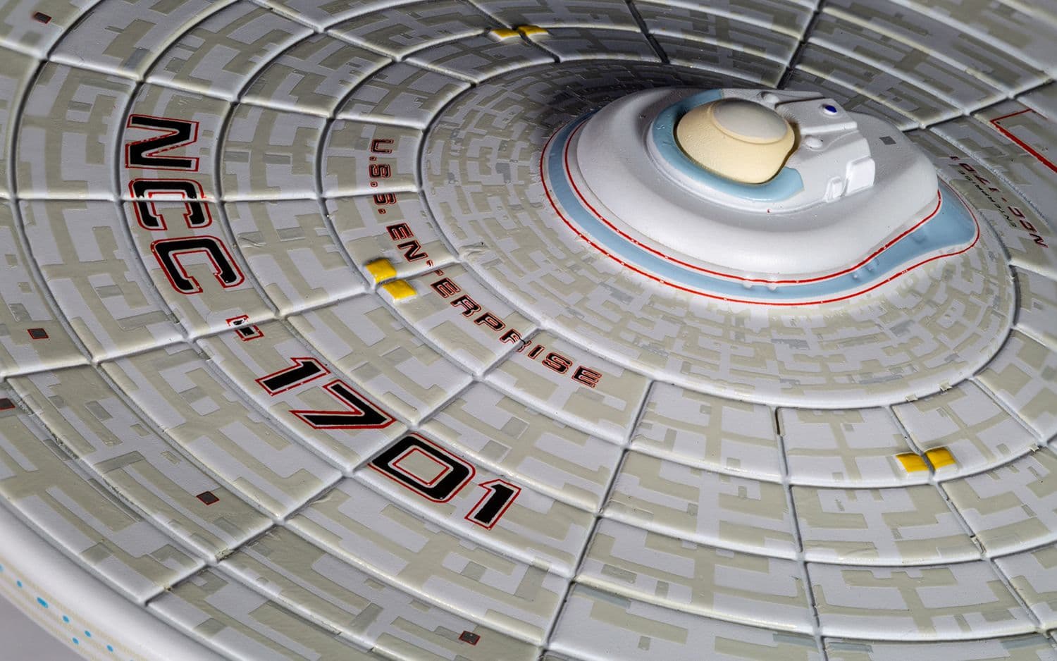 U.S.S. Enterprise NCC-1701 [Refit] (Star Trek II: The Wrath of Khan)