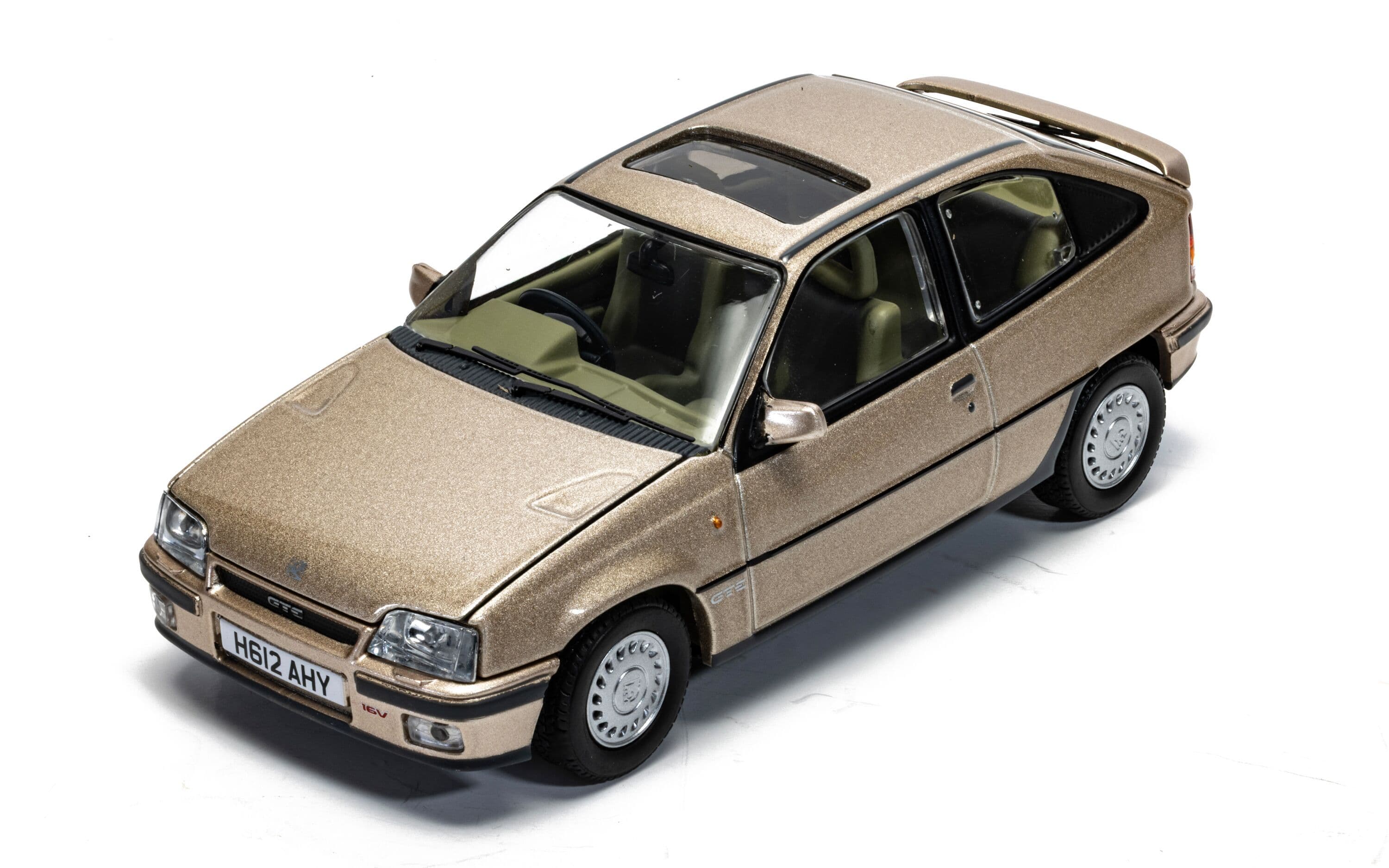 Vauxhall Astra Mk2 GTE 16V, Rembrandt Silver
