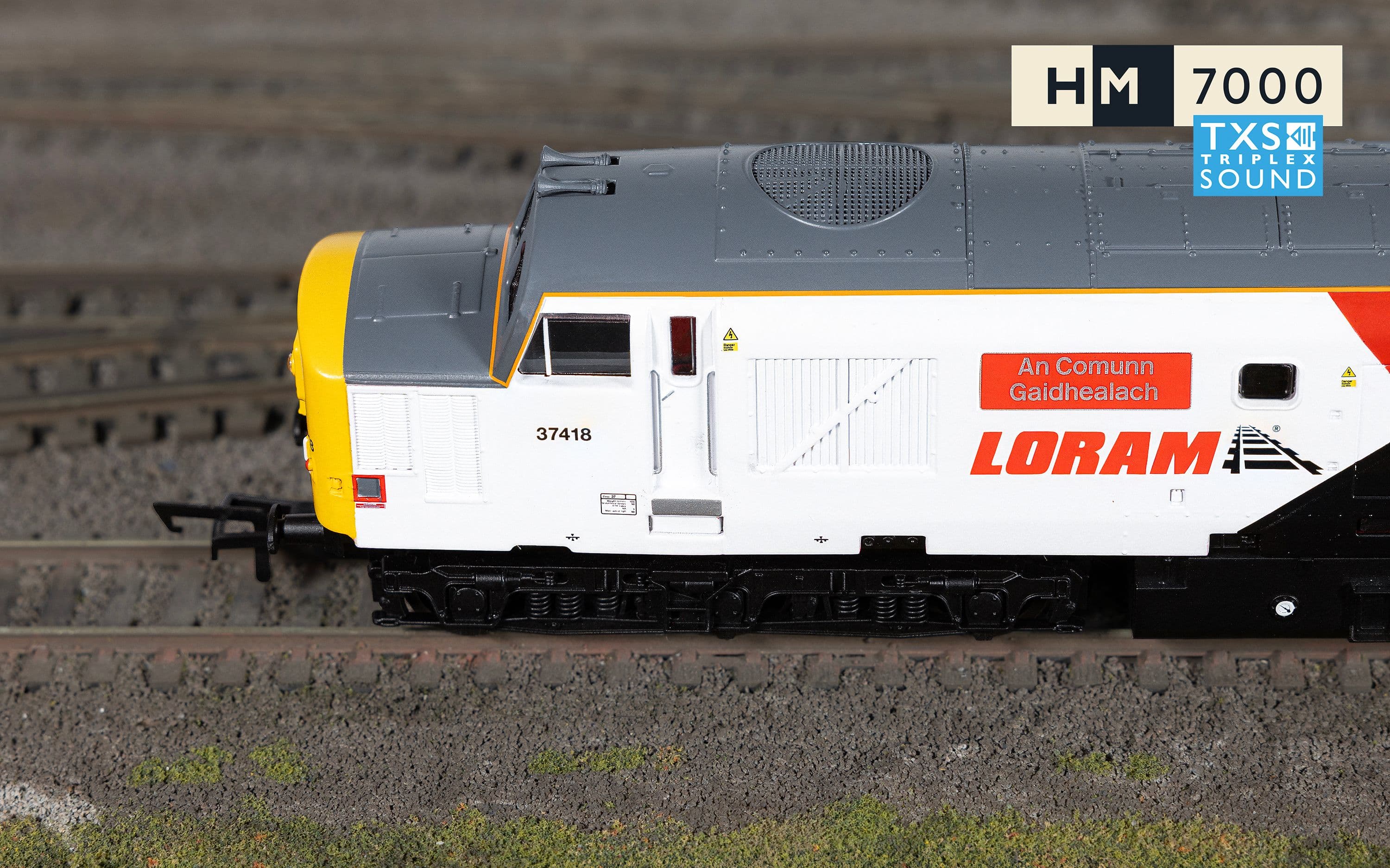 RailRoad - Loram - Class 37 - 'An Comunn Gaidhealach' 37418 (DCC Sound Fitted)