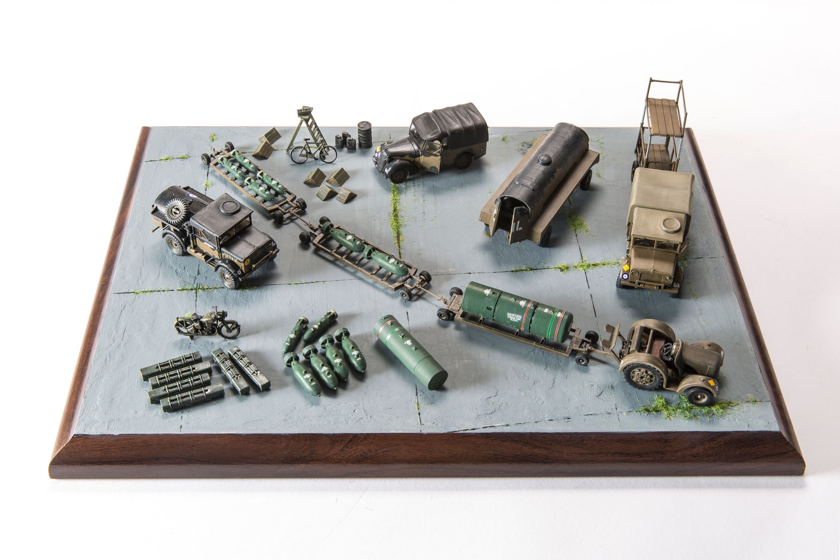 WWII RAF Bomber - Re-Supply Set