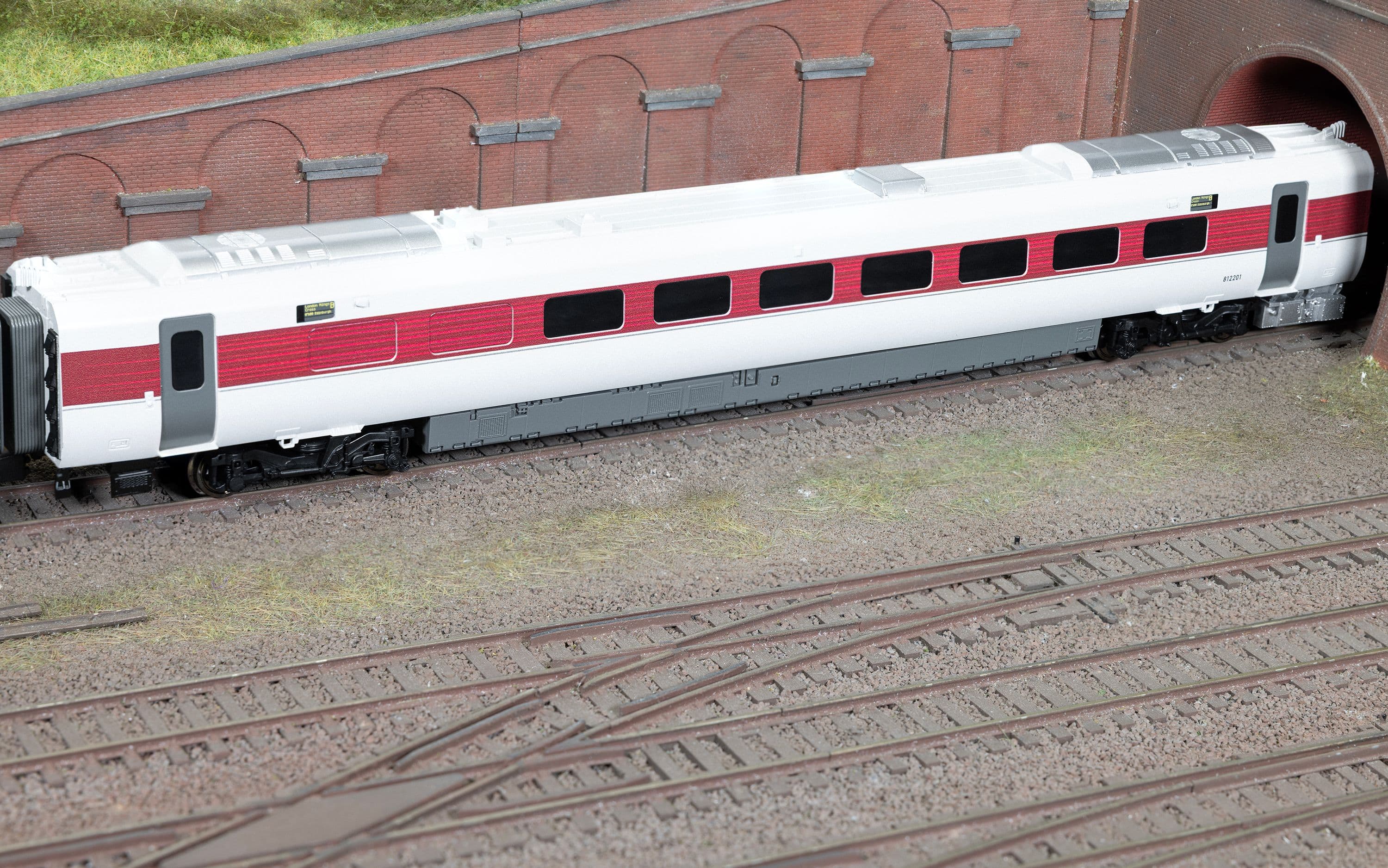 RailRoad: LNER - Class 800 - 812201 - MS Coach