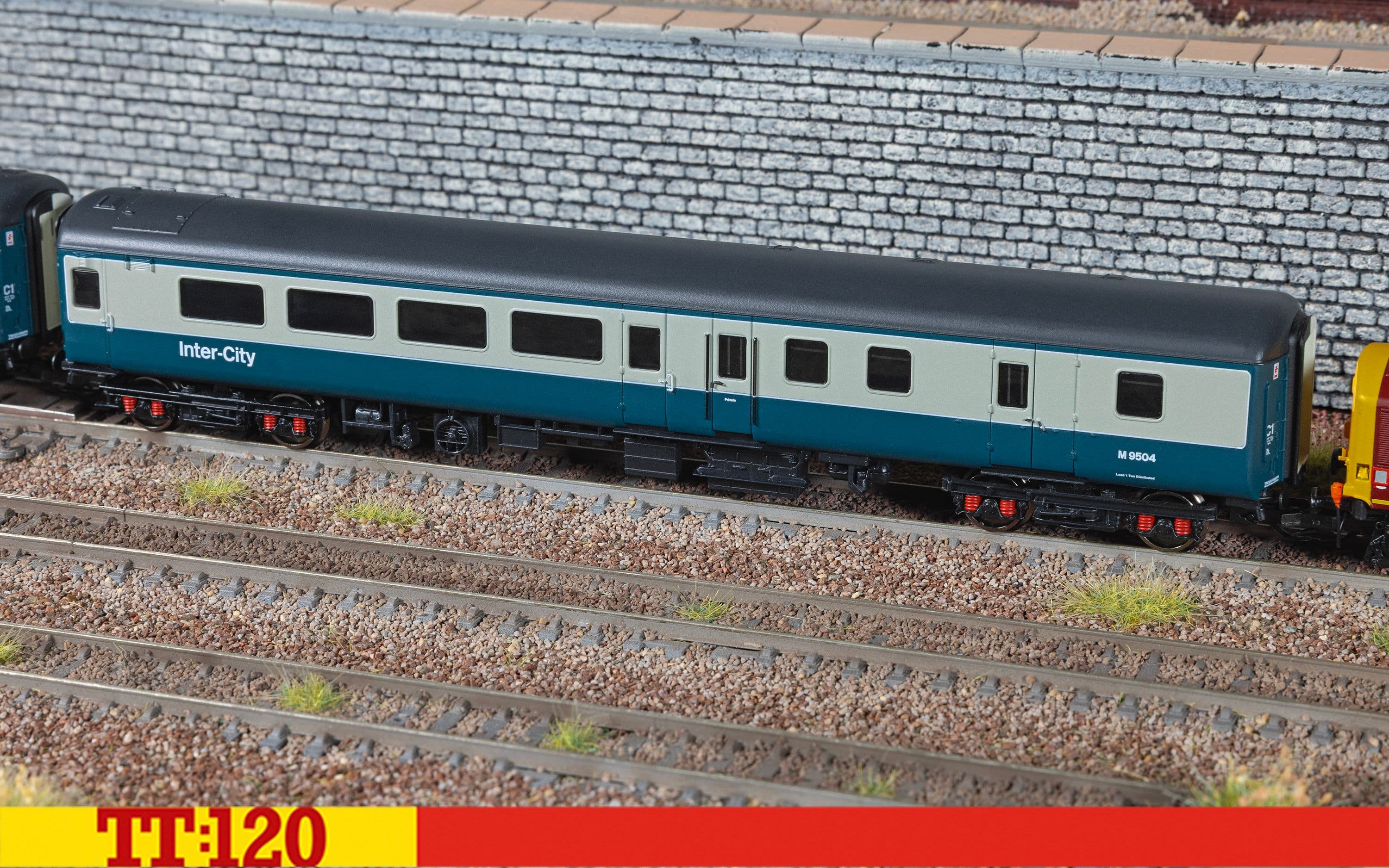 BR Intercity, Mk2E Brake Standard Open, 9504 - Era 8