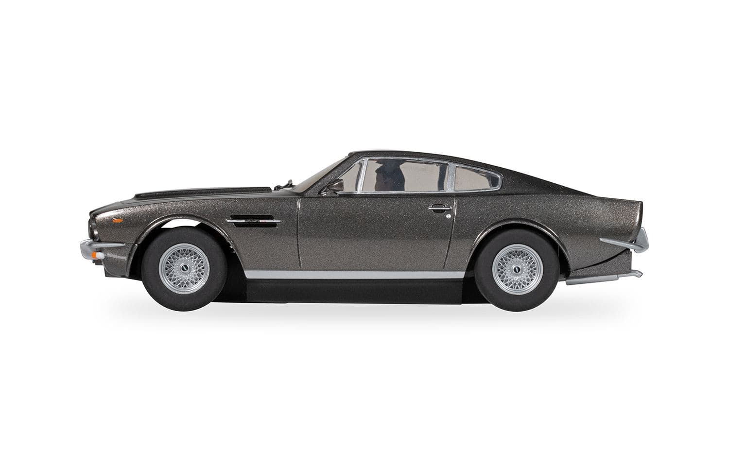 Scalextric James Bond 007 Race Set - DB5 vs V8