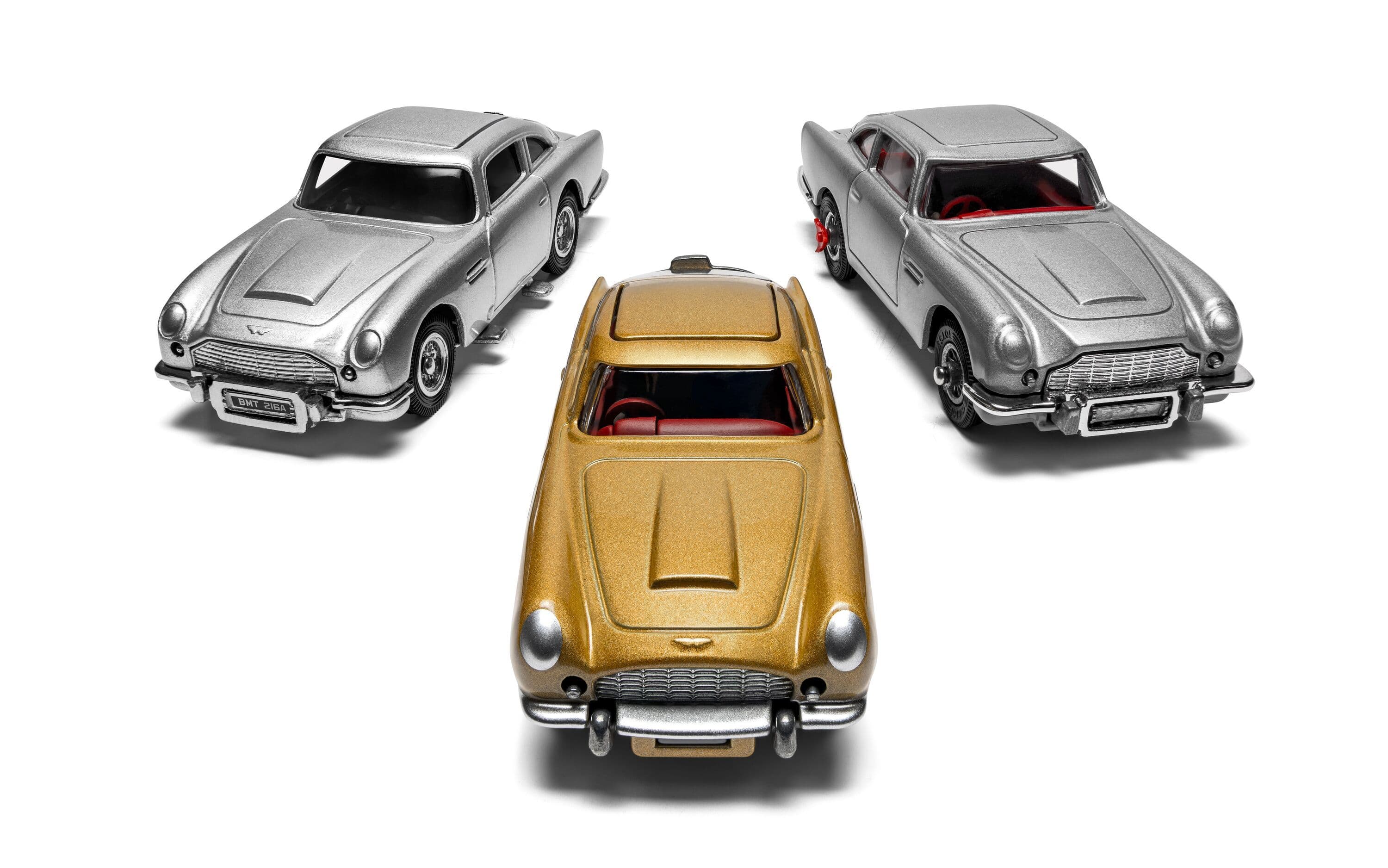 Corgi Toys - James Bond Aston Martin DB5 Classic Collection
