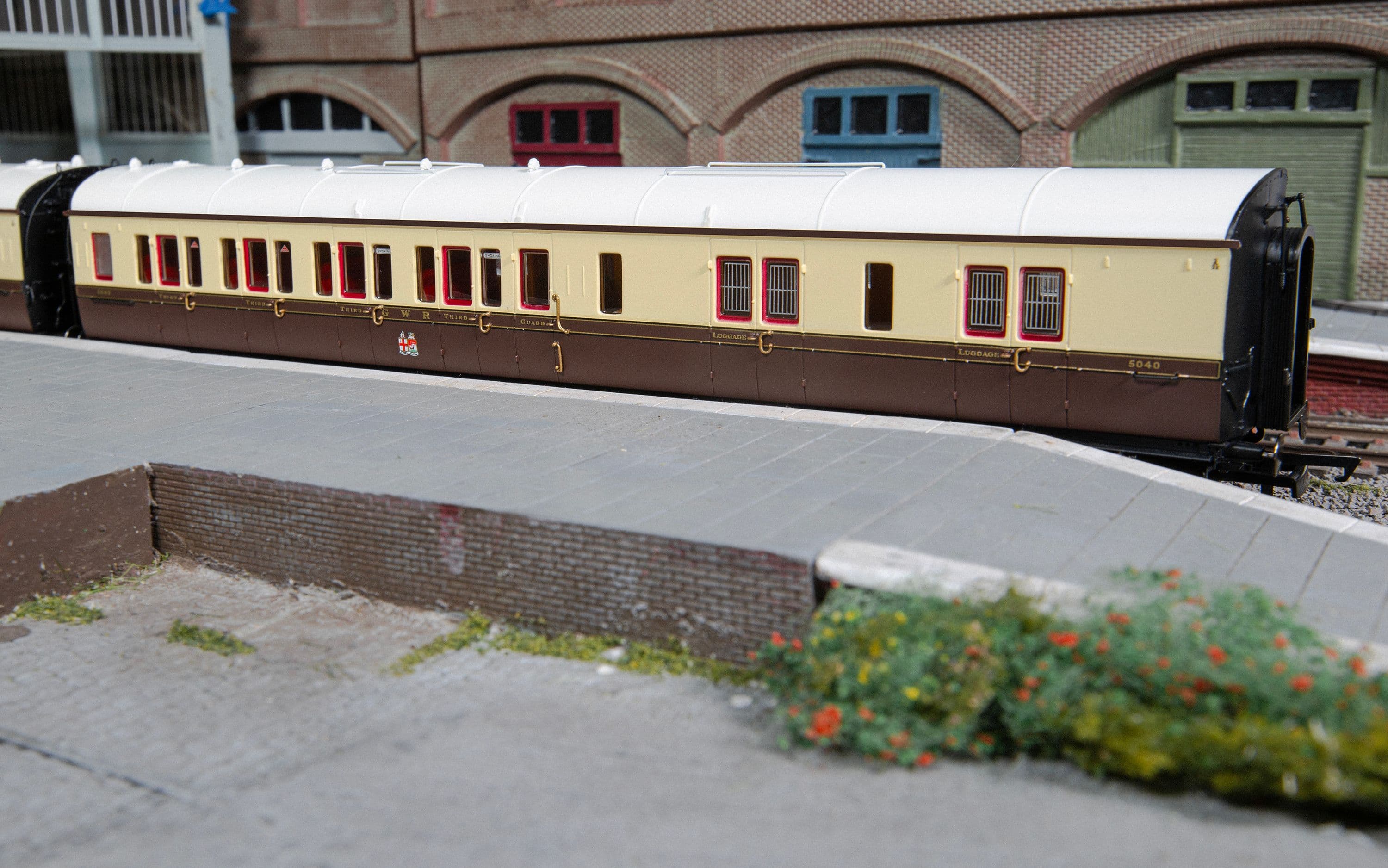 GWR - Collett Corridor Brake Third Class LH - 5040 - Coach