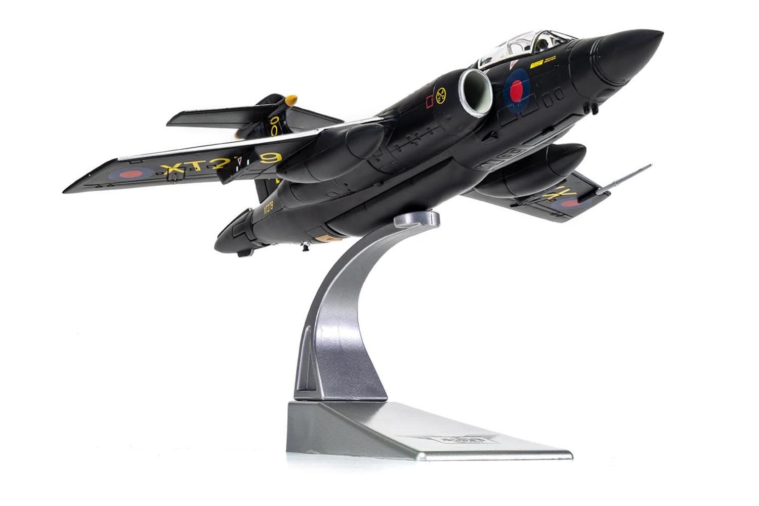 Hawker Siddeley Buccaneer S.2B - RAF No.16 Sqn ‘Black’ – Unofficial Livery