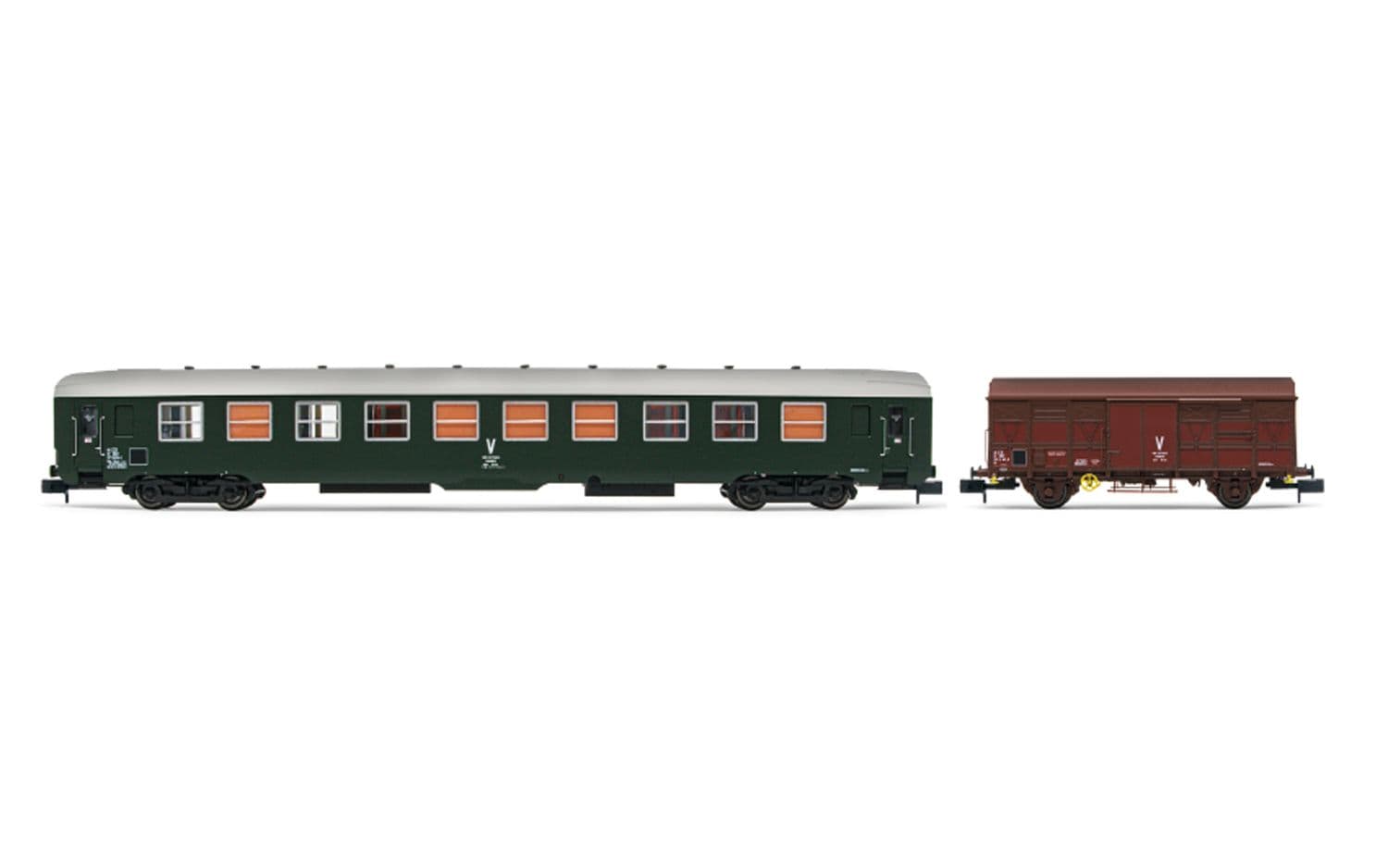 SNCF, set di 2 unità, treno manutenzione, composto da 1 carrozza B10 e 1 carro G4, ep. IV-V