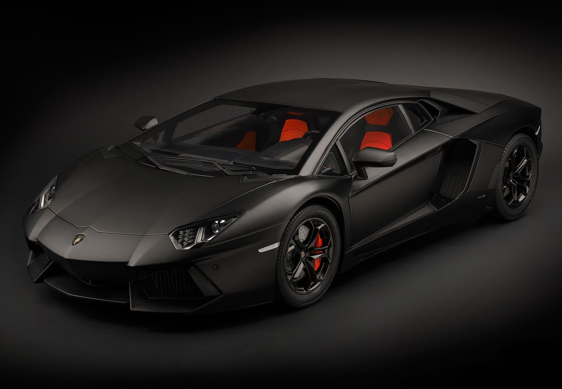 Lamborghini Aventador LP 700-4 - Nero Nemesis