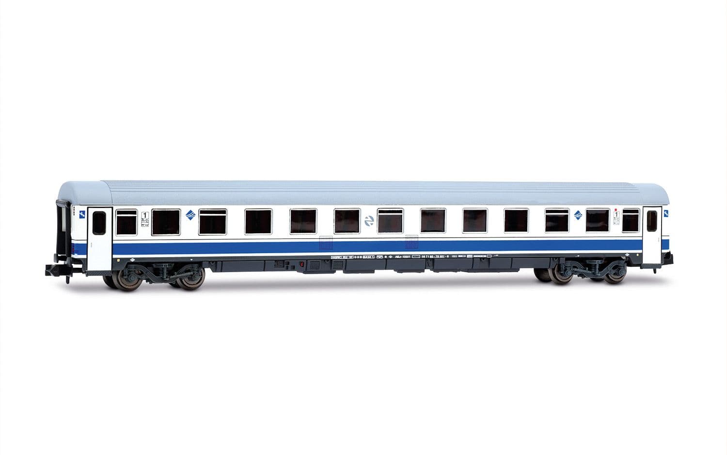 RENFE, coche A8lv-10500 “Superreclinable”, decoración “Largo Recorrido”