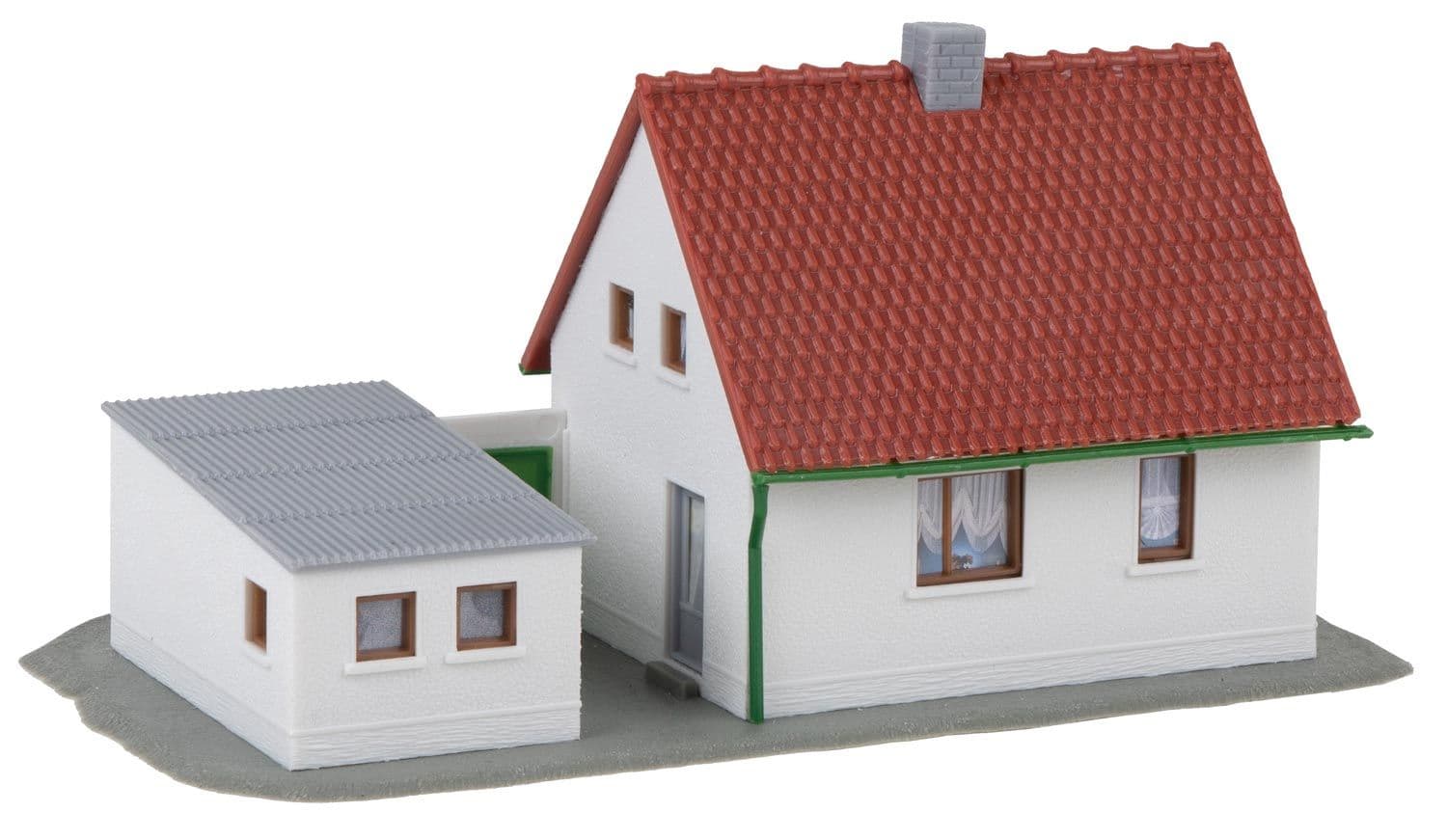 Modern European house with garage - Kit