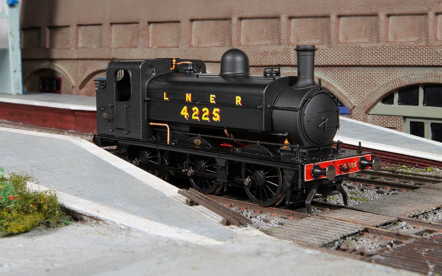 LNER - Class J52 - 4225