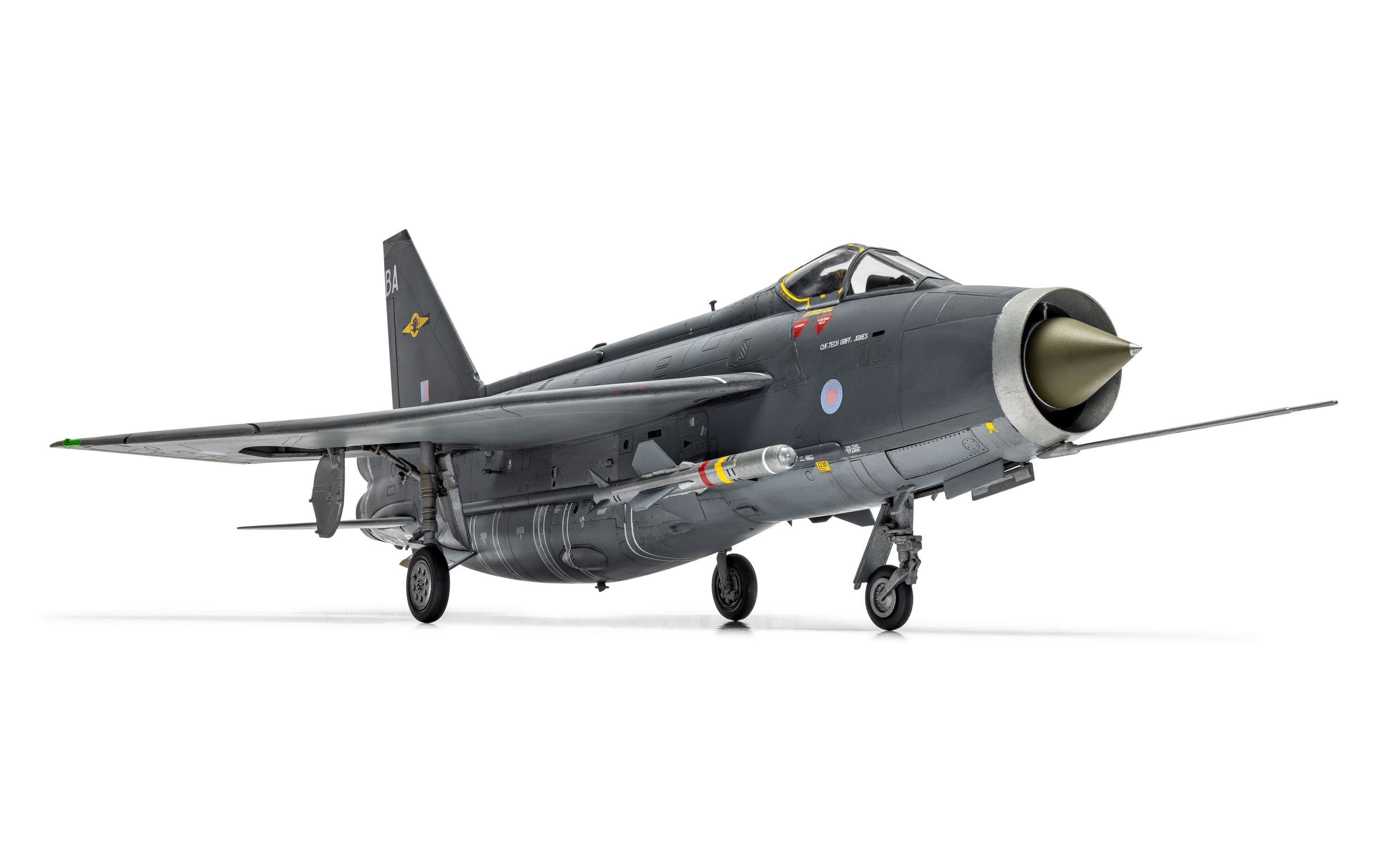 English Electric Lightning F.6