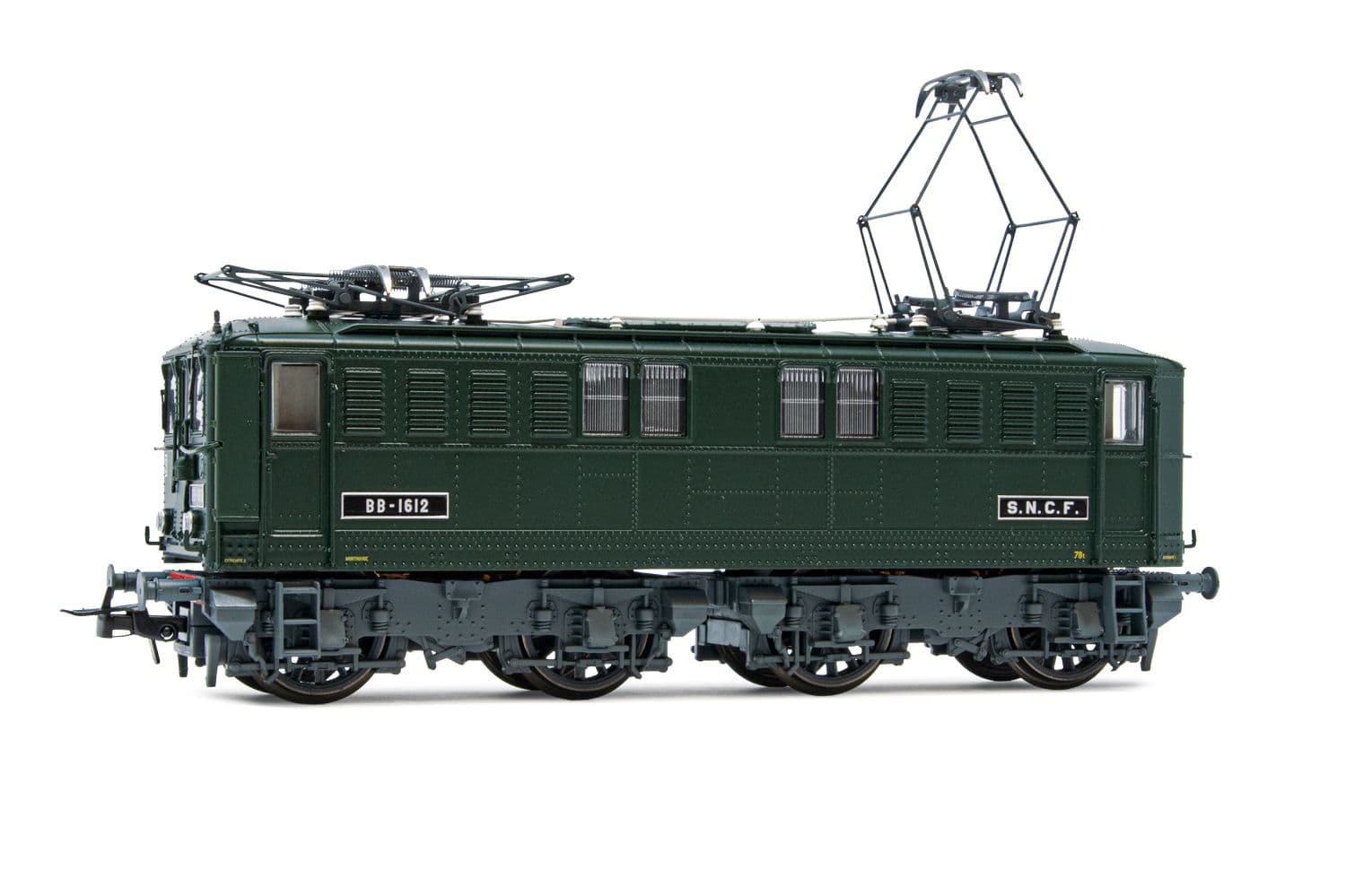 SNCF, locomotive électrique type BB 1612, livrée vert, ép. III