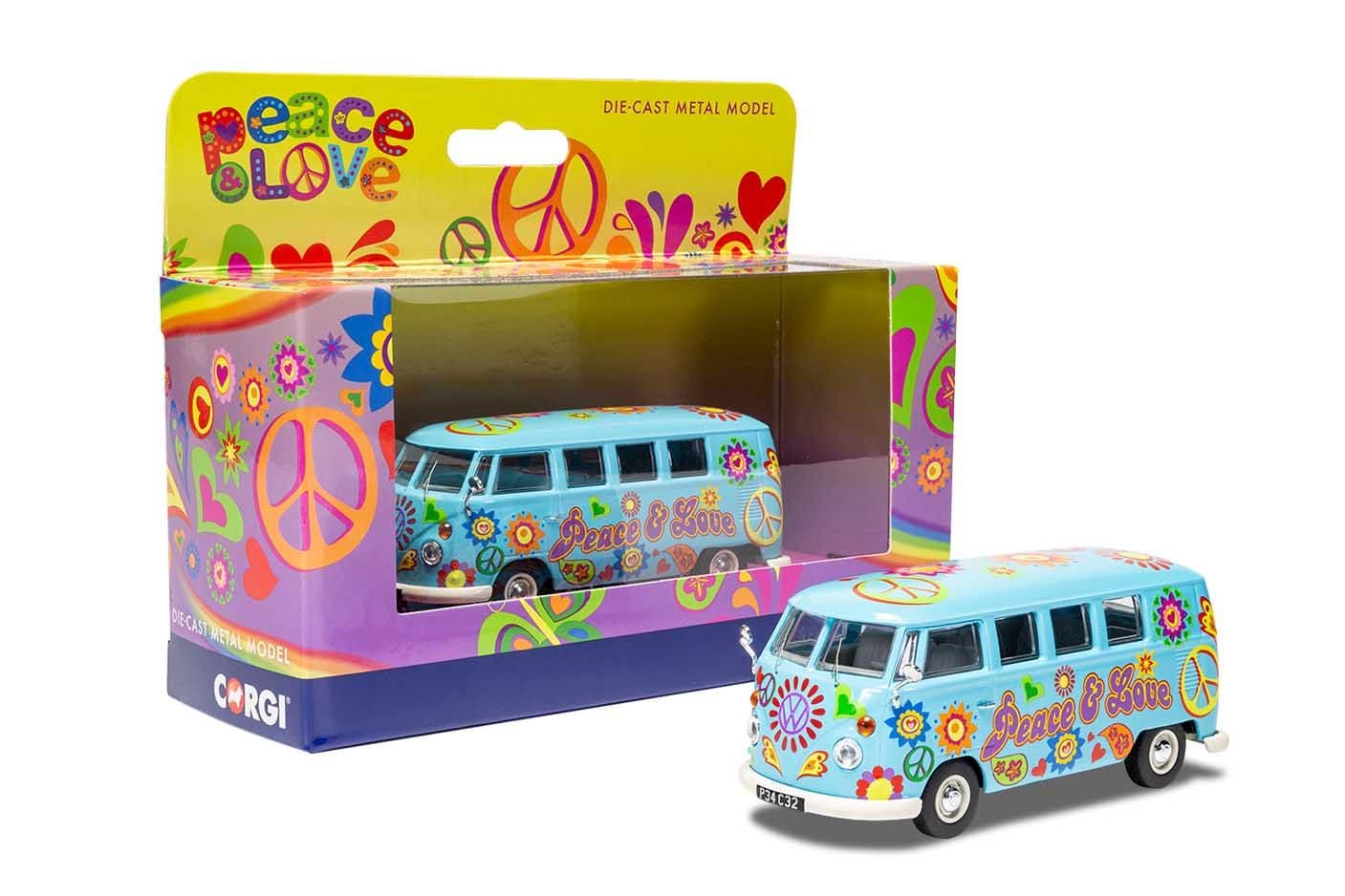 CC02738 VW Campervan Peace Love and Freedom