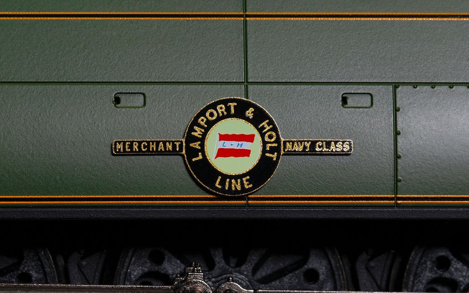 Hornby Dublo: BR, Merchant Navy Class, 4-6-2, 35026 'Lamport &amp; Holt' - Era 4