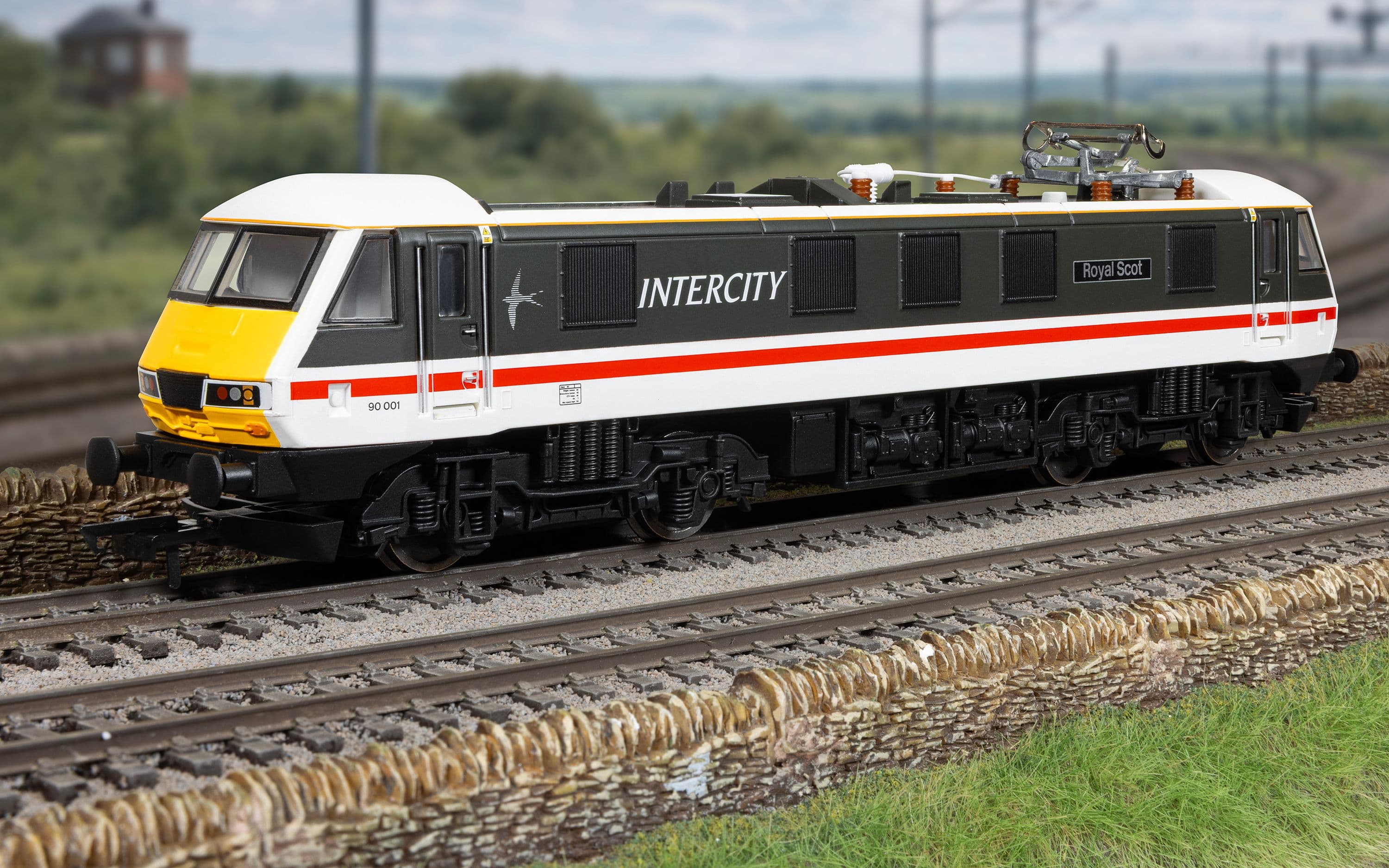 RailRoad: BR - Intercity Class 90 - 'Royal Scot' 90001