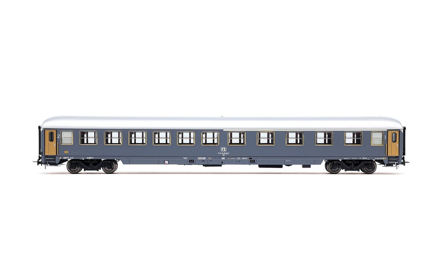 FS, 3-unit pack of Exp 234/235 Remus Roma – Wien, UIC-X '68 couchettes + UIC-X '68 1st class + UIC-X '75 1st/2nd class, grey