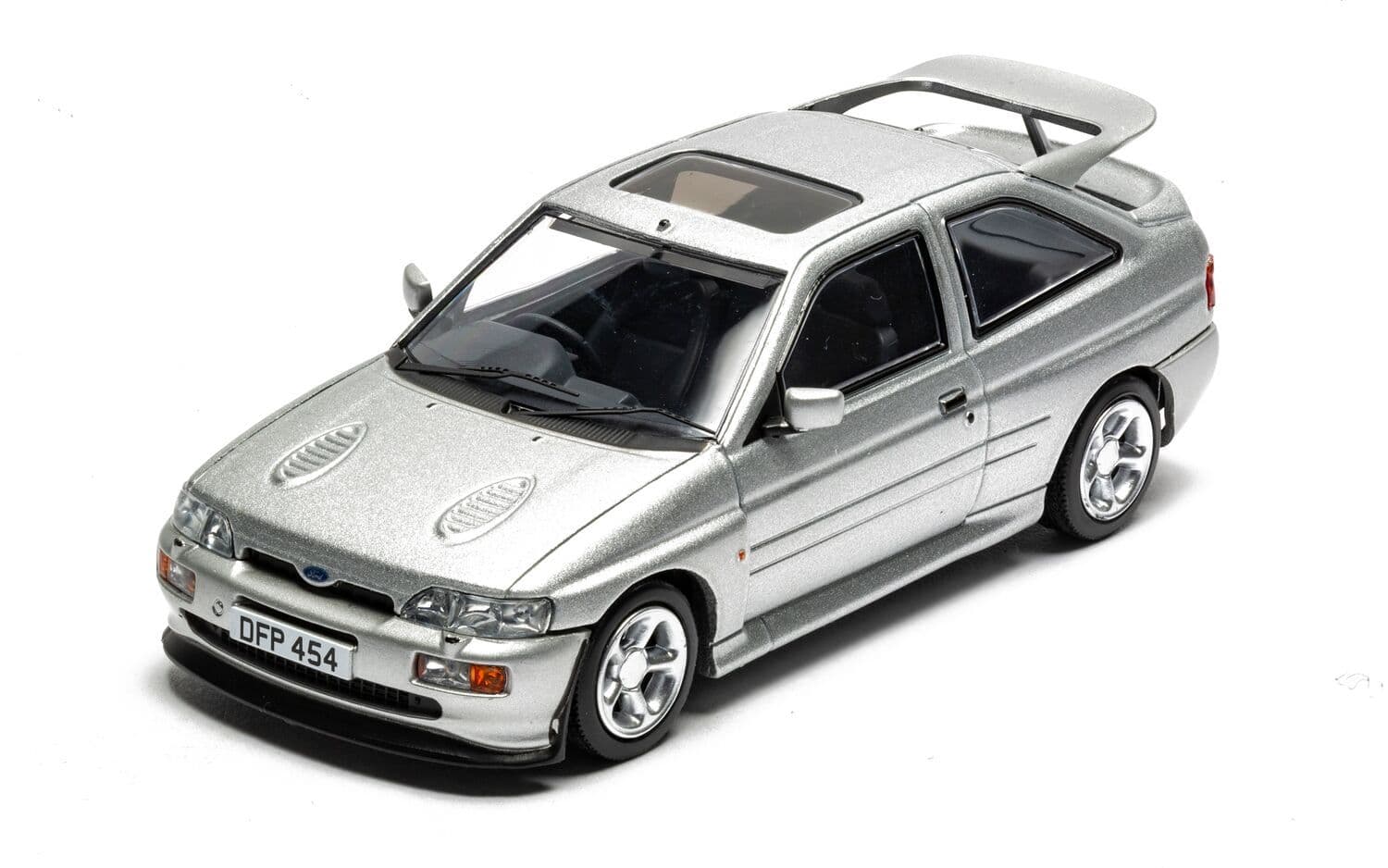 Ford Escort RS Cosworth, Moondust Silver
