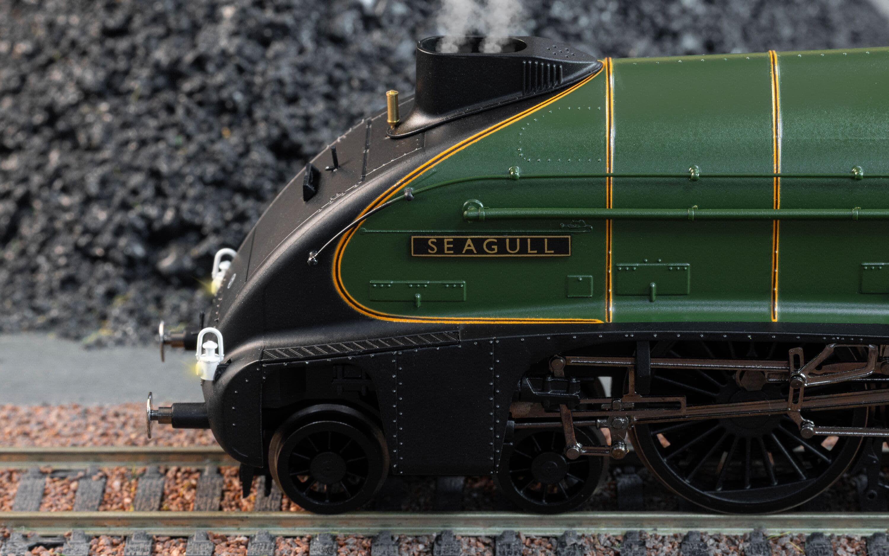 BR - Class A4 - 'Seagull' - 60033 (With Steam Generator)