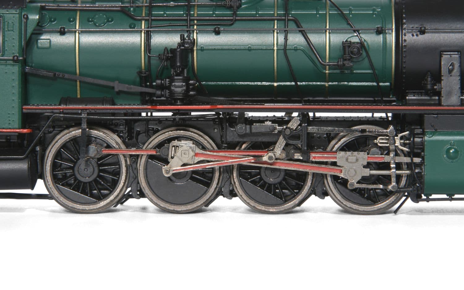 SNCB/NMBS, steam locomotive class 81, 3-dome symetrical boiler, dark green livery, period III