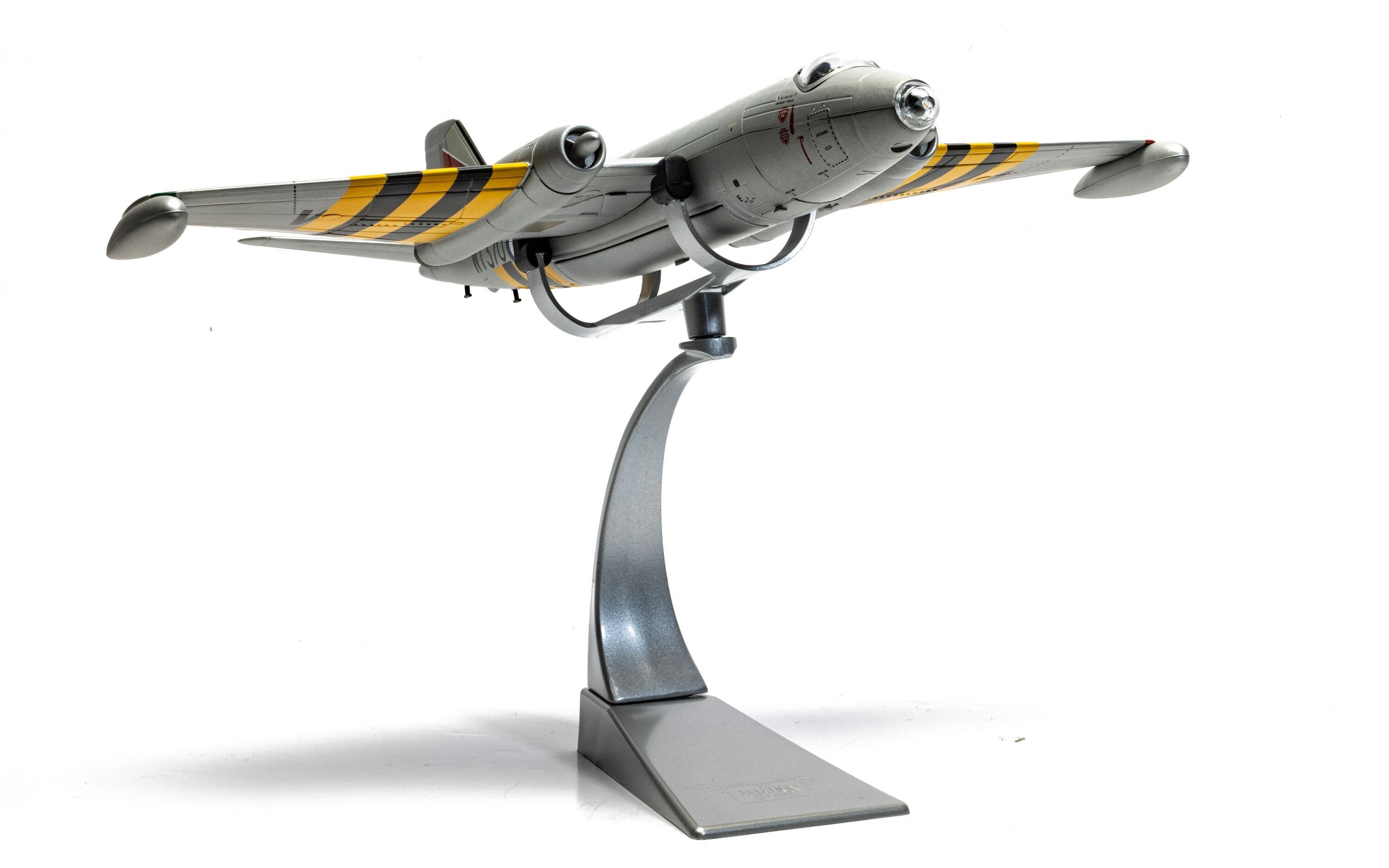 English Electric Canberra B.6 WT370, Wg. Cdr. Paul Mallorie