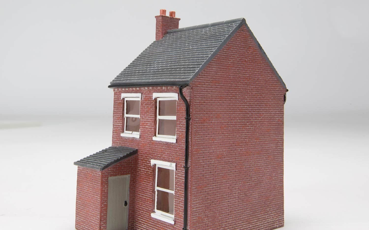 Left Hand Mid-Terraced House