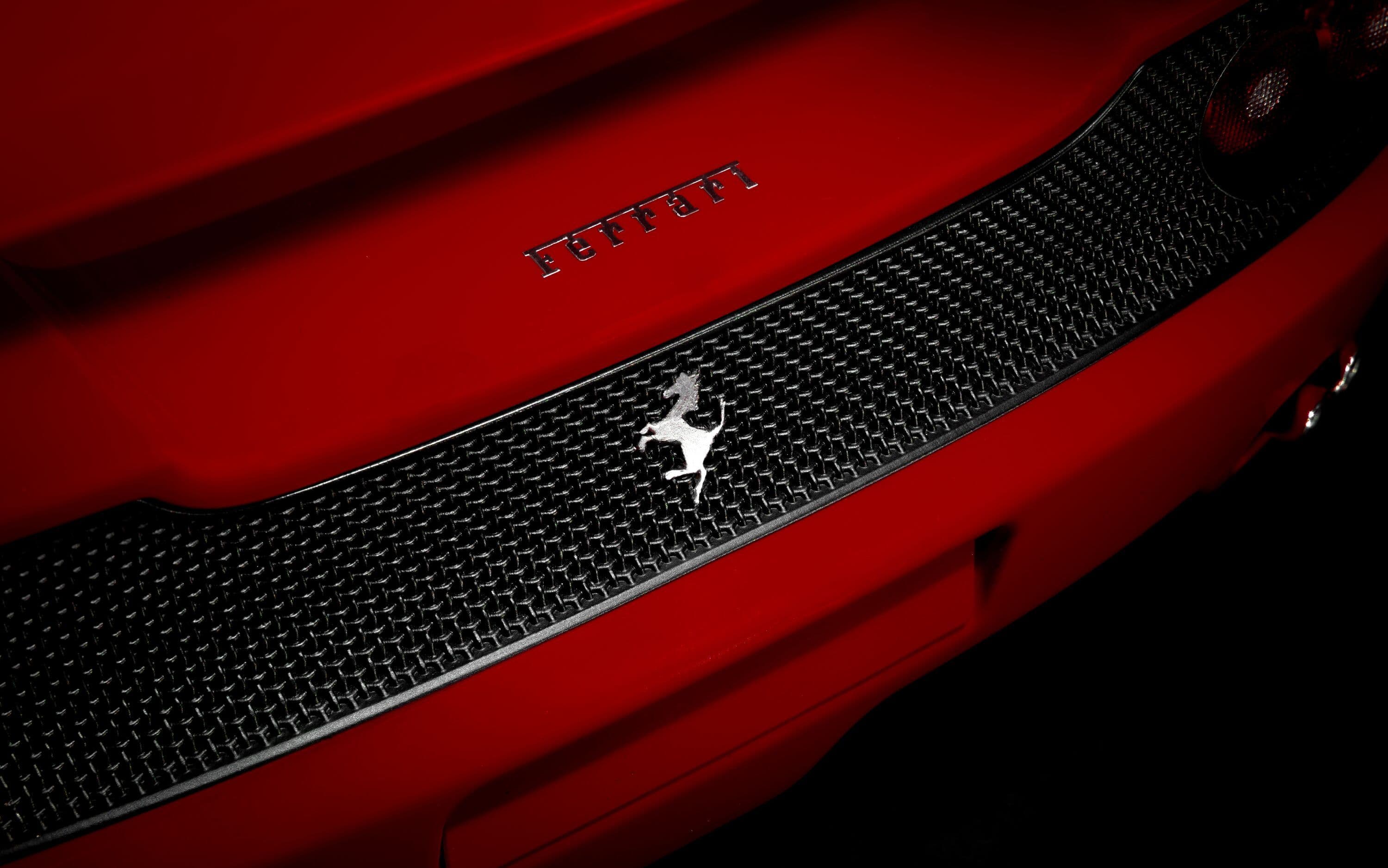 Ferrari F50 - Rosso Corsa - 1:8 Scale Kit