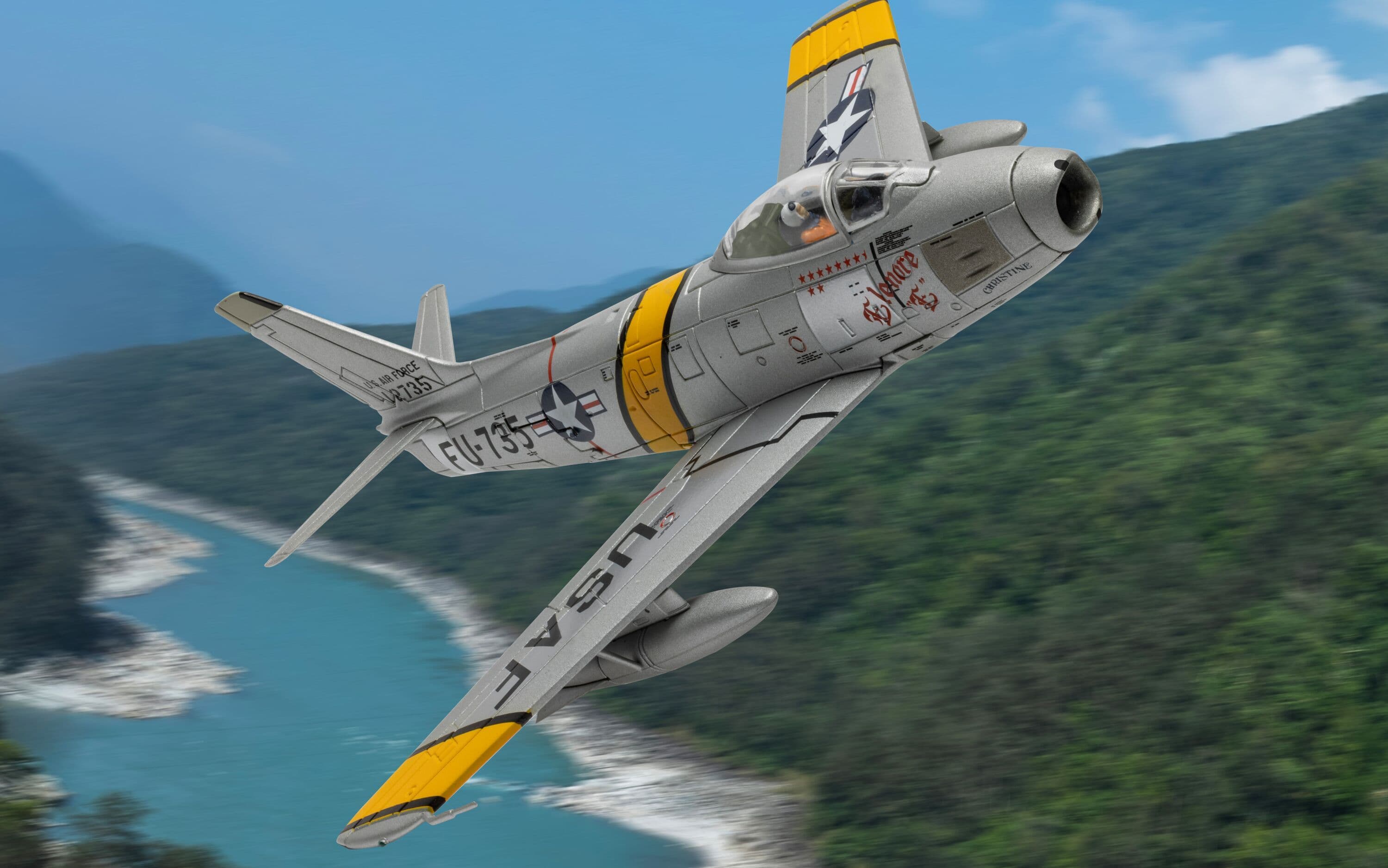 North American F-86E Sabre - Eleanor ‚CHRISTINE / William T. 'Bill' Whisner Jr