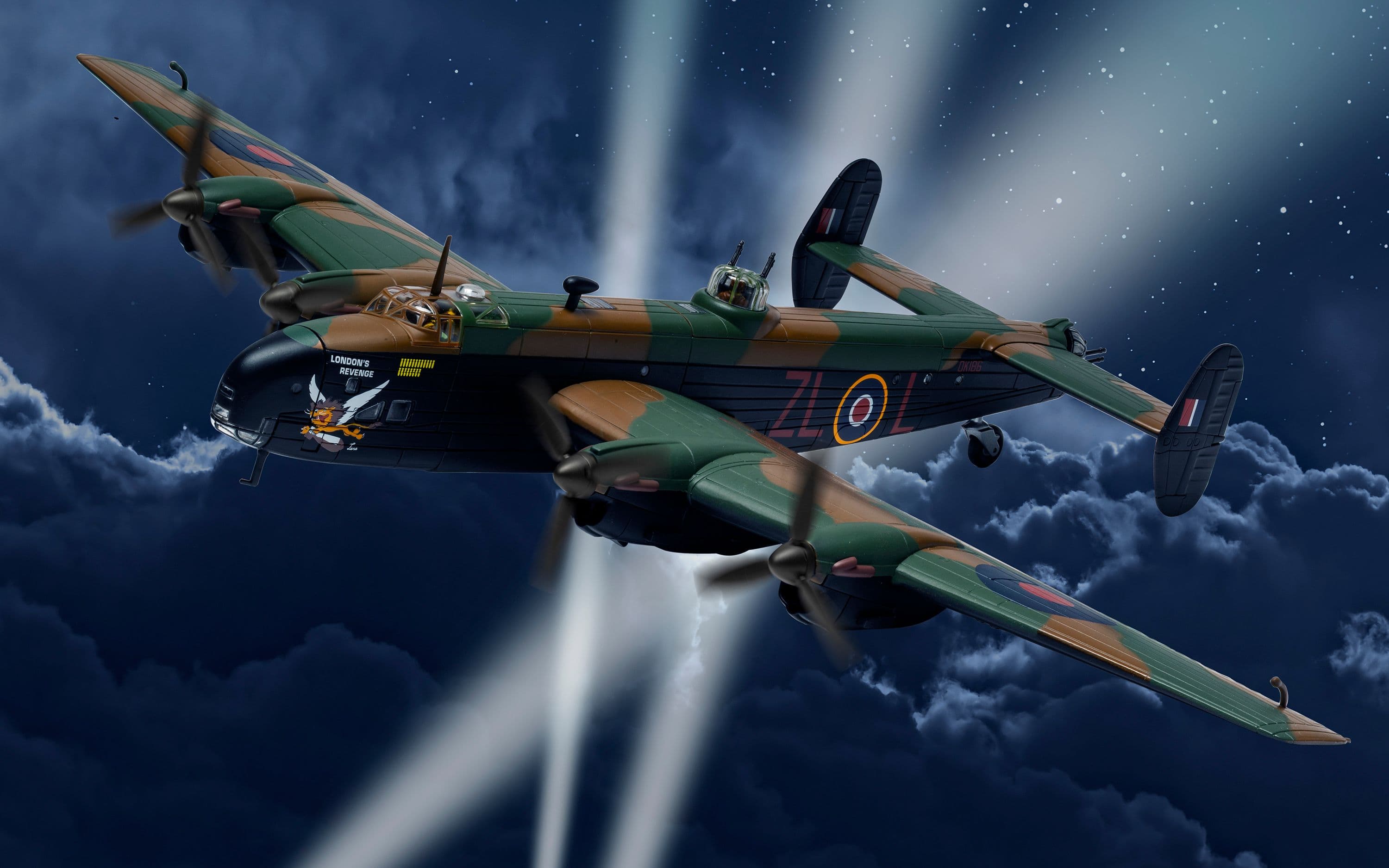 Handley Page Halifax MkV 'London's Revenge / L for Lana' - RCAF No.427 Sqn - RAF Leeming