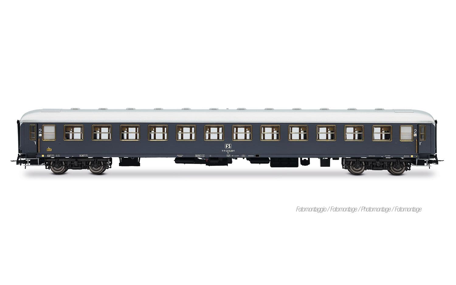 FS, 3-unit pack of Exp 234/235 Remus Roma – Wien, UIC-X '68 couchettes + UIC-X '68 2nd class grey + WLABm MU '73 TEN