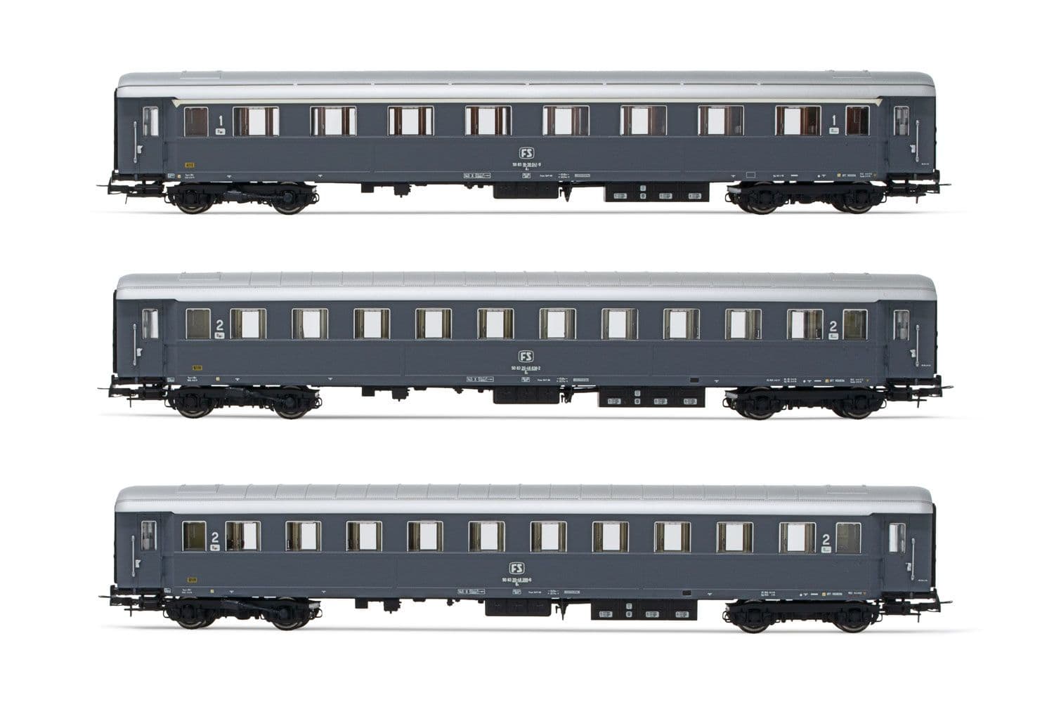 FS, 3-unit set of coaches, including 1 1st class Type 1946 Az13010 coach and 2 2nd class Type 1946 Bz33010 coaches, grey livery, period IV. Suitable AC wheelsets for this item: HC6102 (10,50 x 24,50 mm)