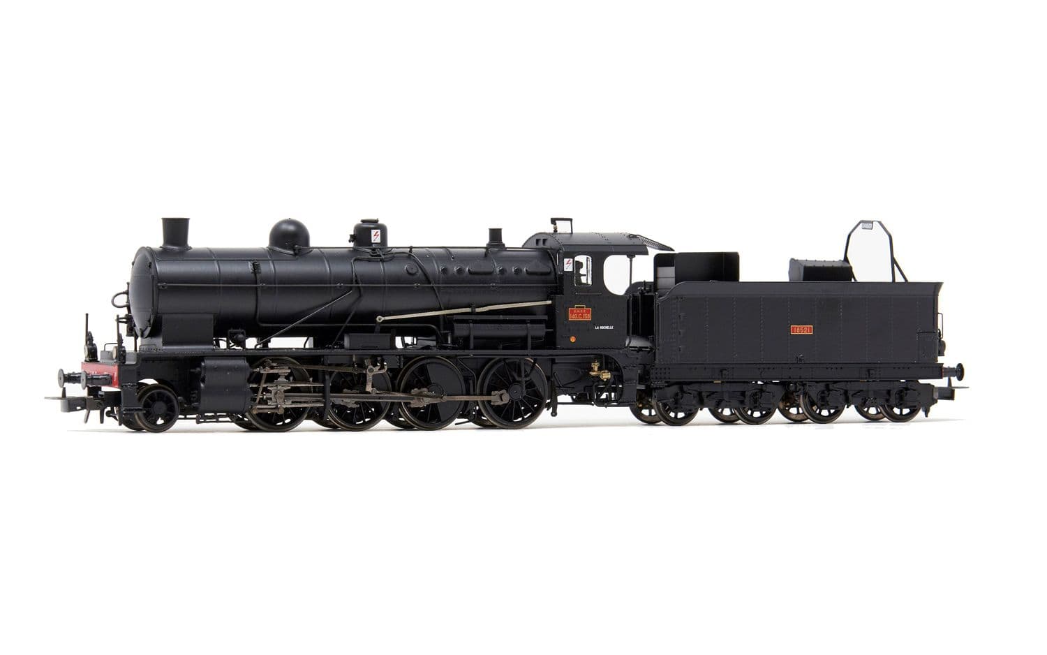 SNCF, locomotive à vapeur 140 C 158, avec tender 18 B 521 (région Ouest), livrée noire avec cercles de chaudière en laiton poli, ép. III