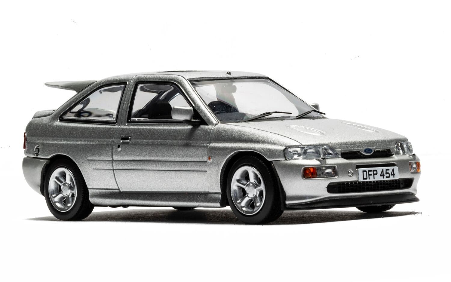 Ford Escort RS Cosworth, Moondust Silver