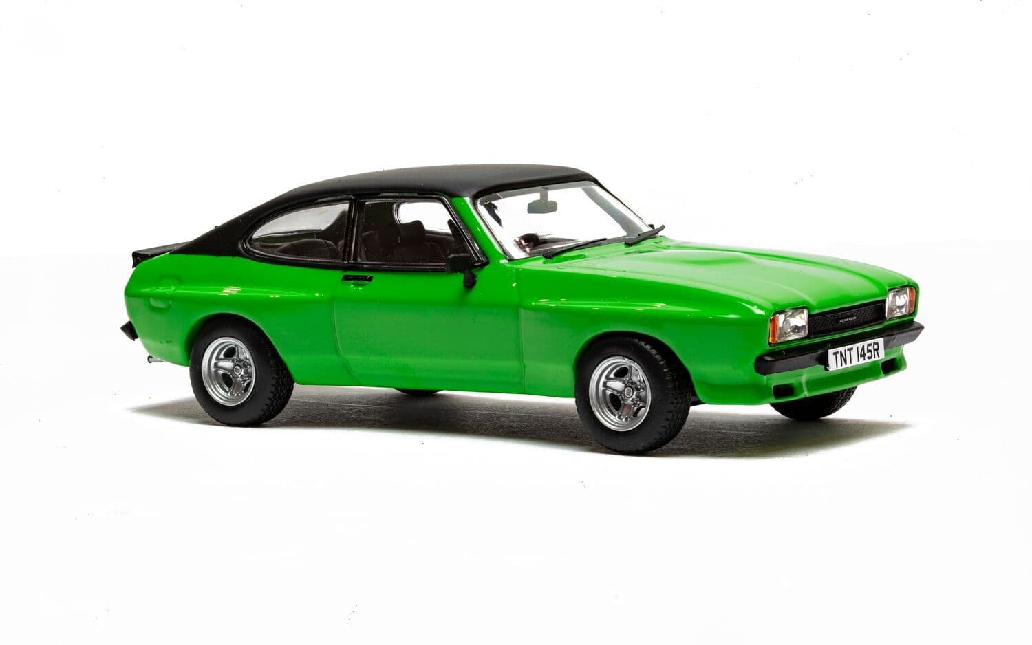 Ford Capri Mk2 3.0S X-Pack, Signal Green
