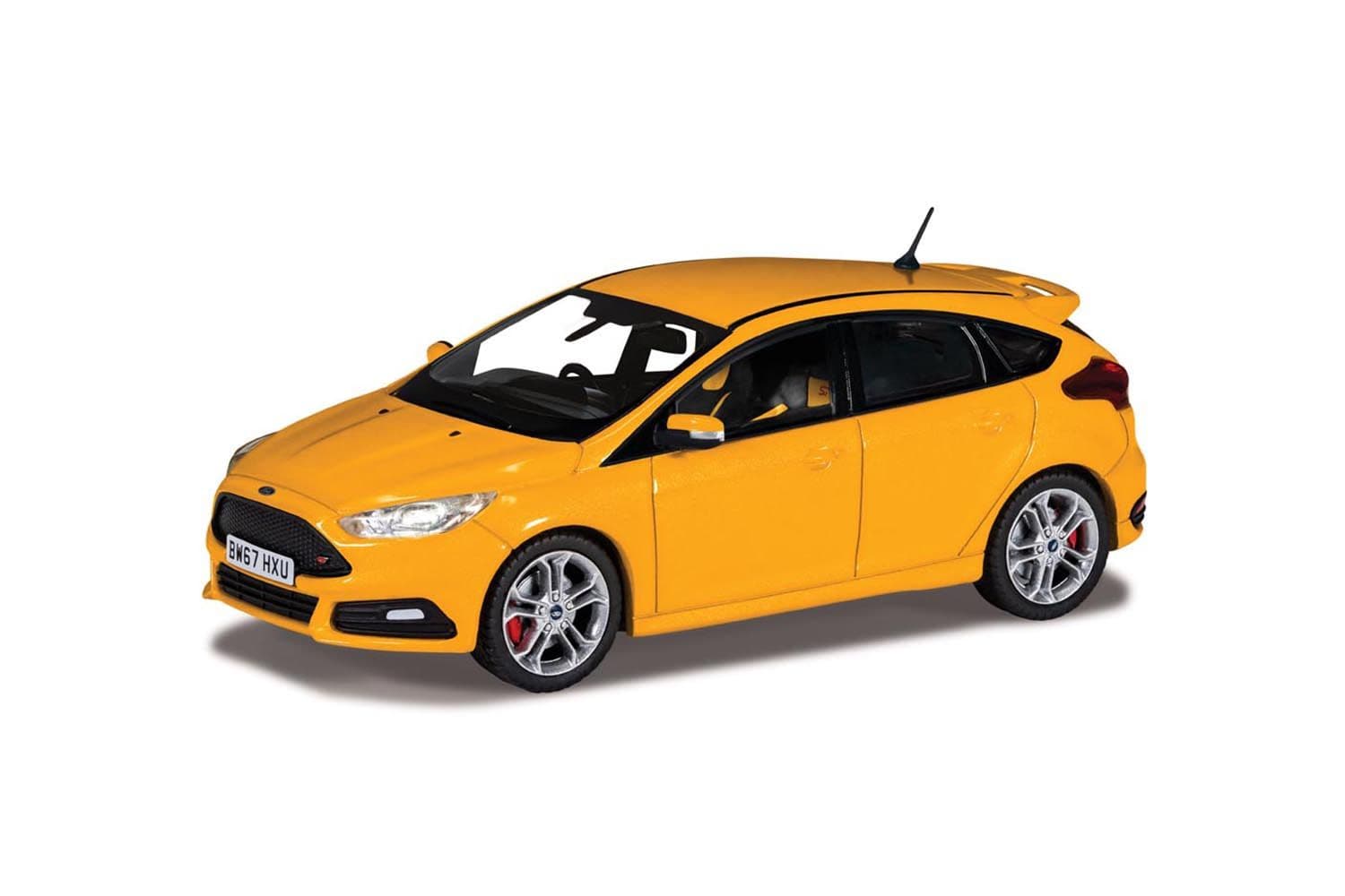 Ford Focus Mk3 ST - Tangerine Scream