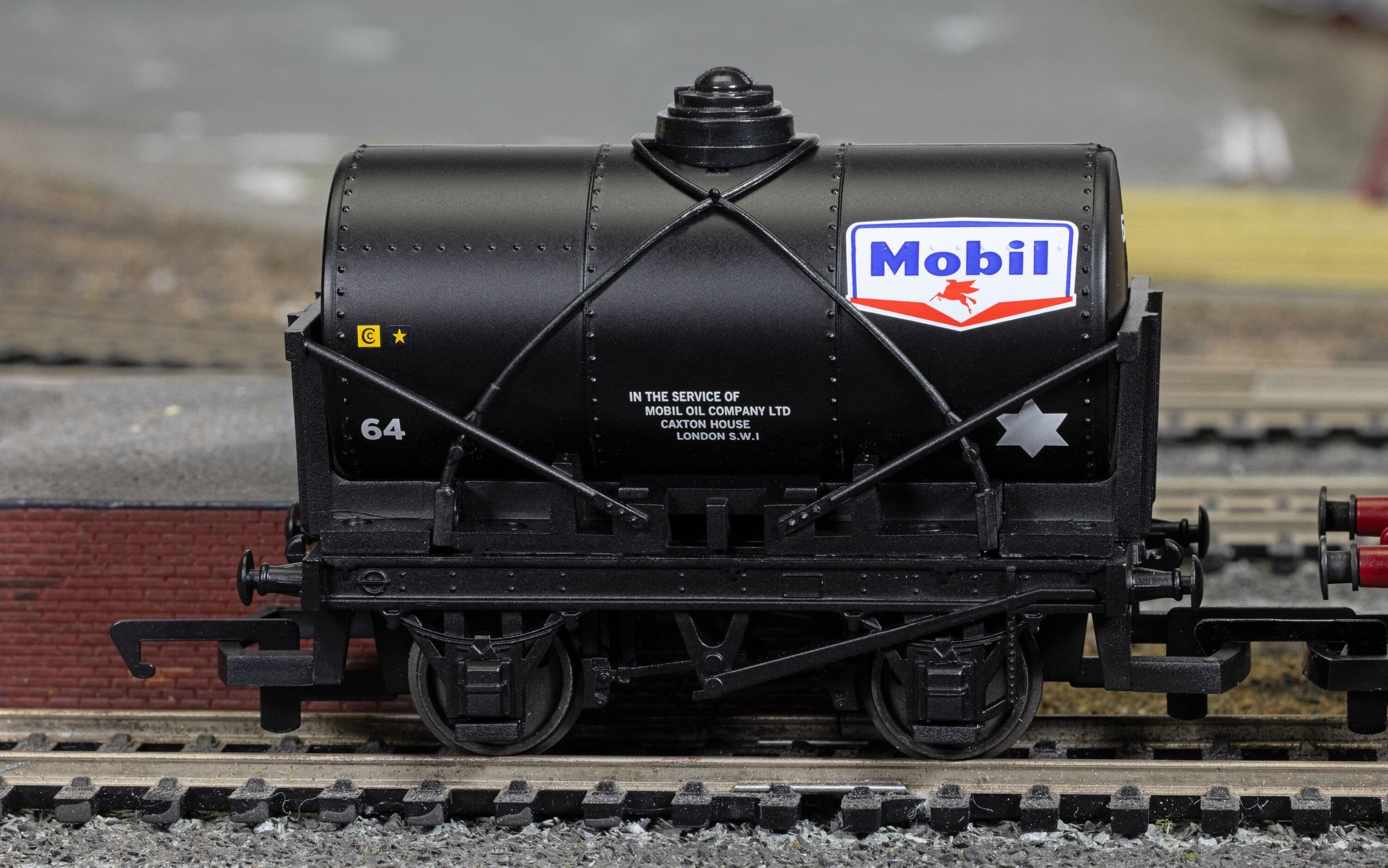 RailRoad: Mobil - 12T Tank Wagon
