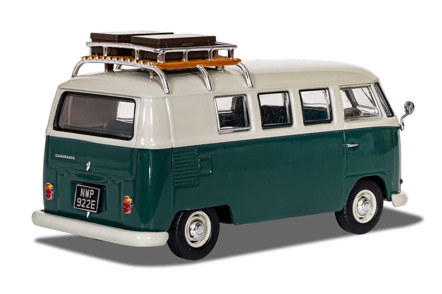 Volkswagen Devon Caravette Type 2 1500 SP, Pearl White and Velvet Green