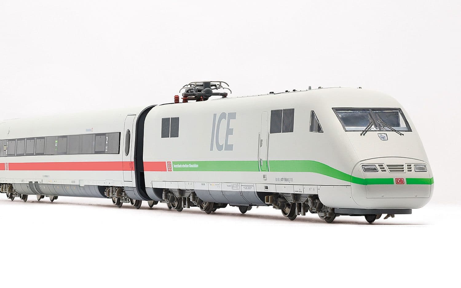 DB AG, ICE 1, Tz 155 „Rosenheim”, 4-tlg. Grundset (Lok, Dummy, je ein Wagen 1. + 2. Klasse), „Klimaschützer”