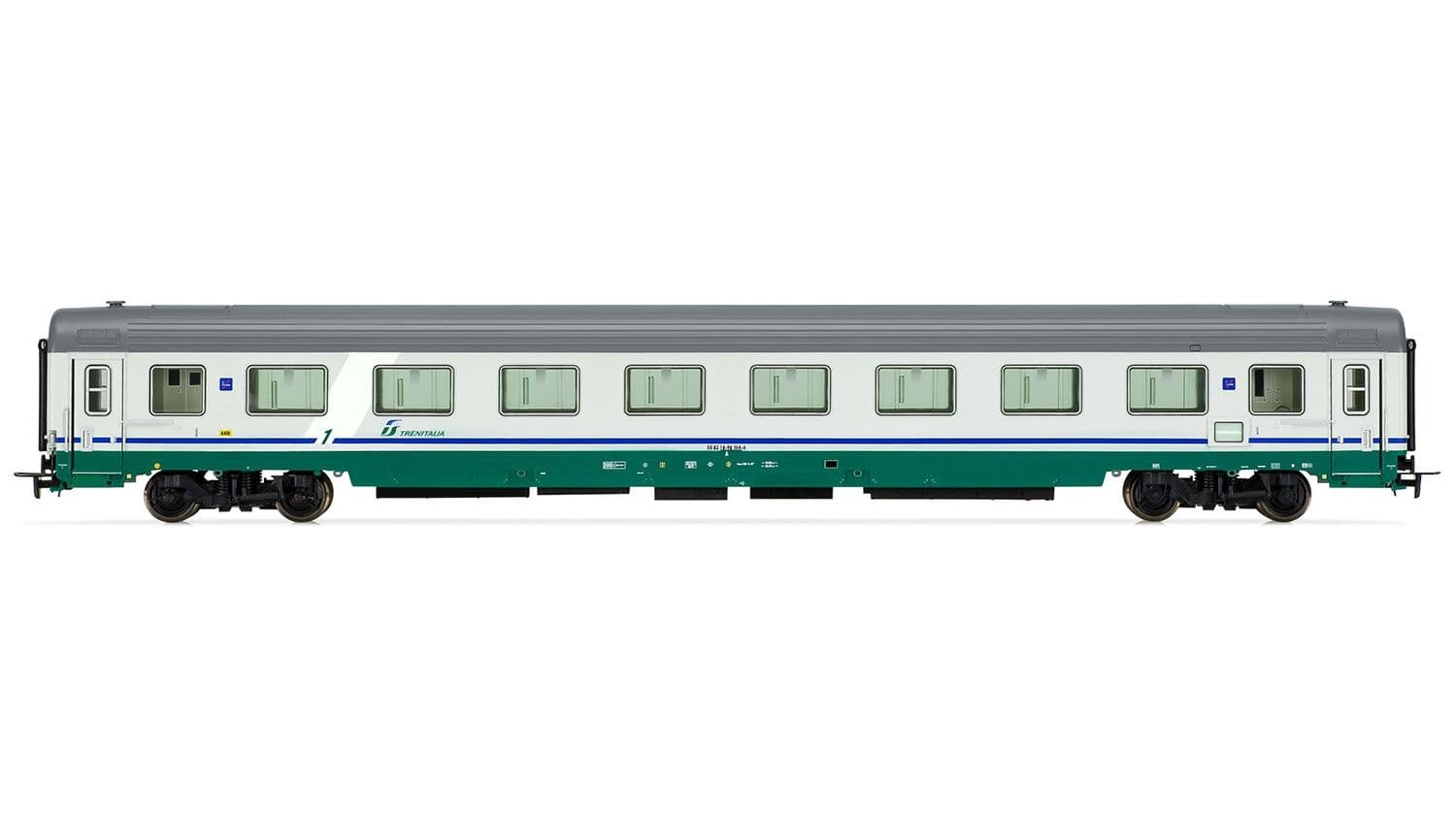 FS, set of 4 Gran Confort Coach 85 88 series in XMPR livery with restaurant coach 87 series with ribbed roof with second logo type, period Vb