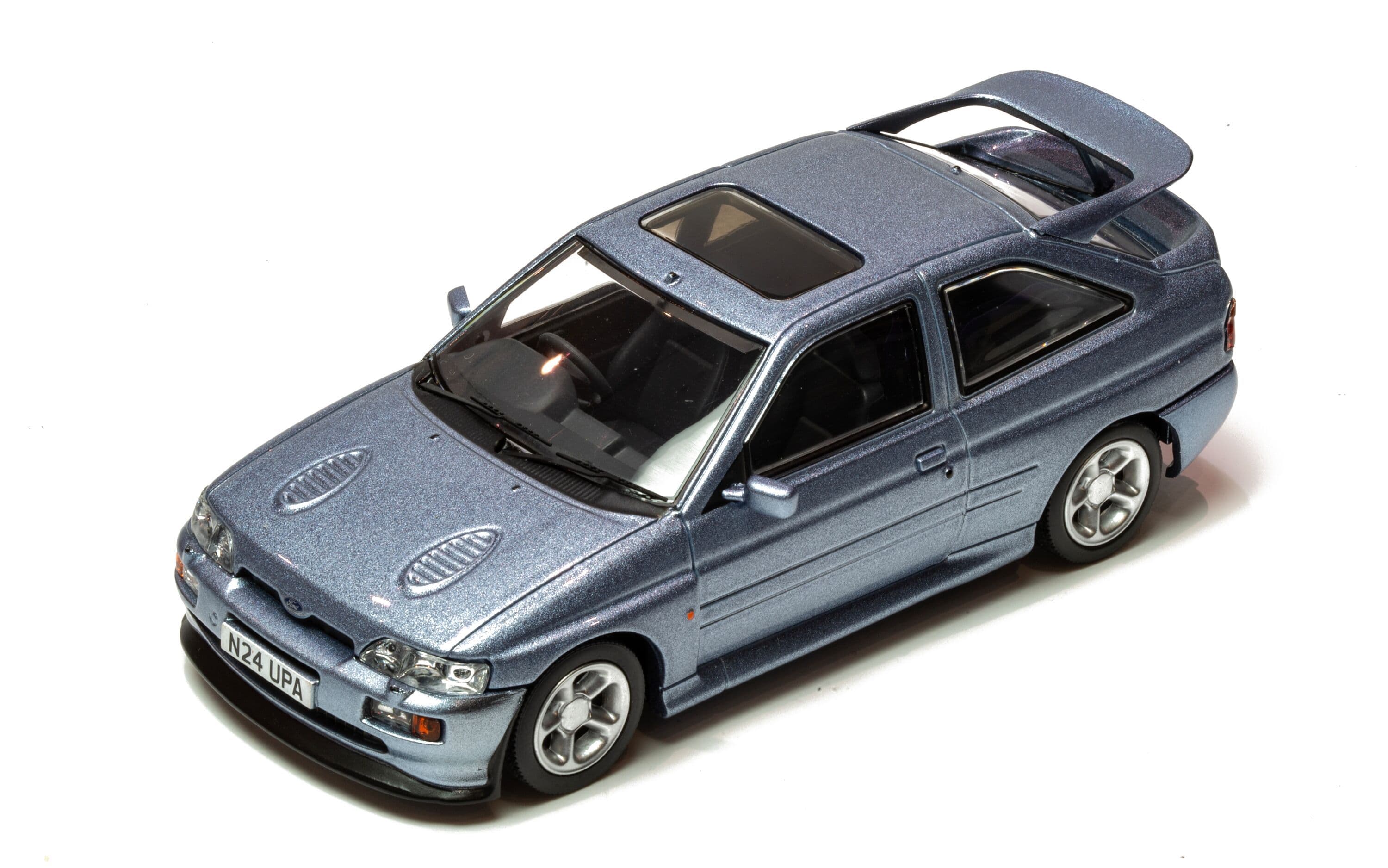 Ford Escort RS Cosworth - Auralis Blue
