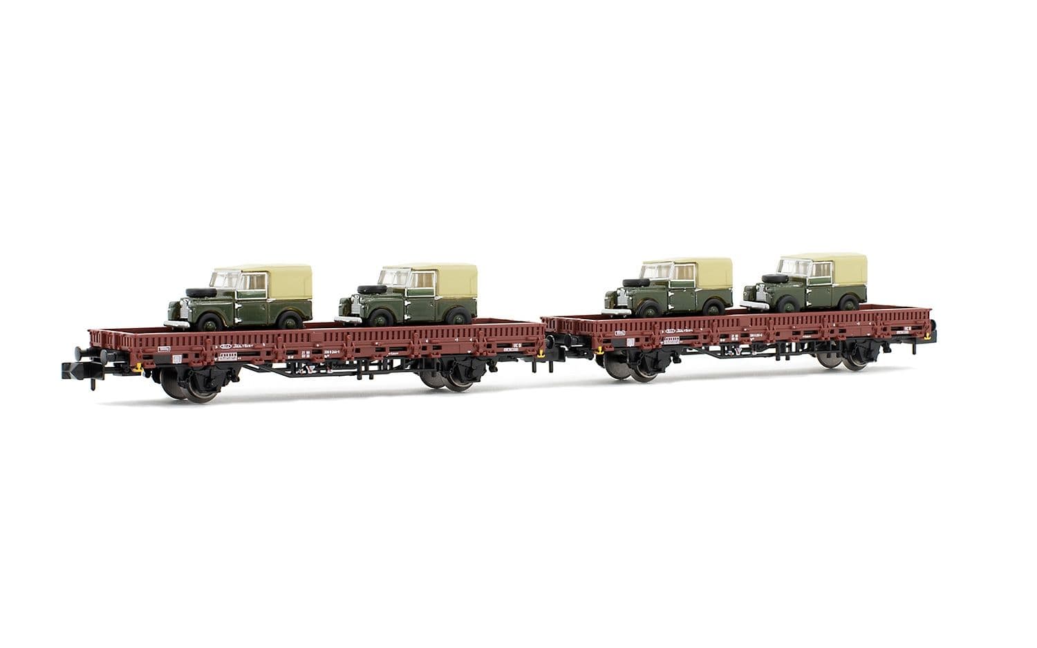 DB, 2-unit pack 2-axle flatwagons type Kbs in brown livery, loaded with 4 Land Rover "BAOR", period IV