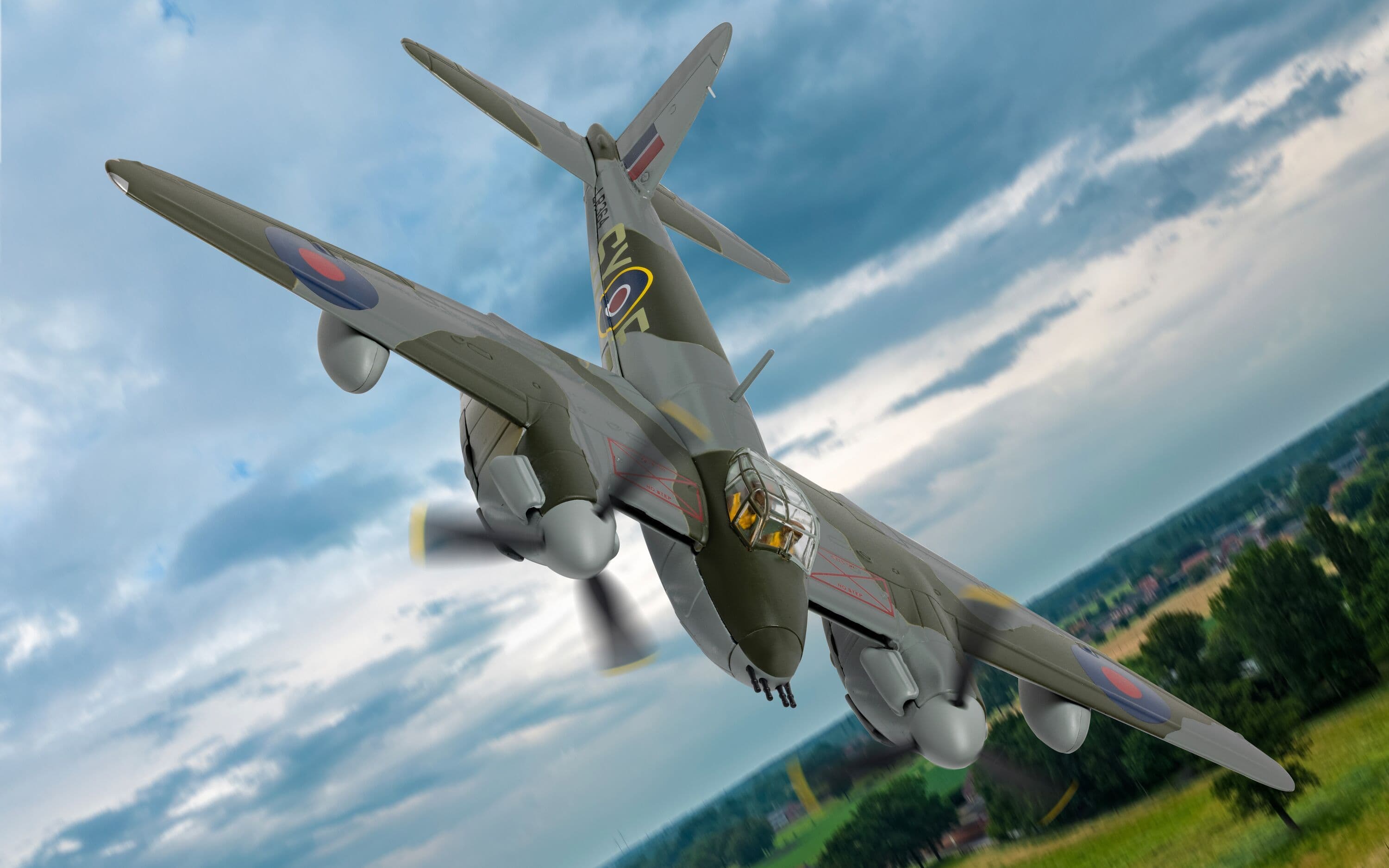 De Havilland Mosquito FB.VI - LR364/SY-E - Wg Cdr John R.D ‘Bob’ Braham 