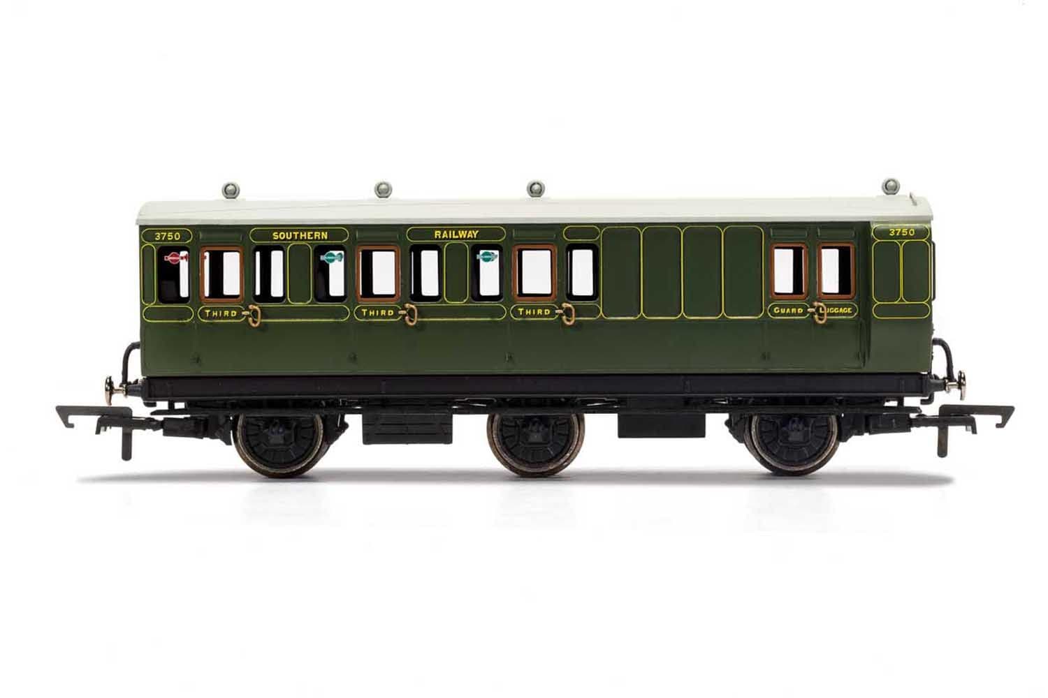 SR, 6 Wheel Coach, Brake 3rd Class, Fitted Lights, 3750 - Era 3